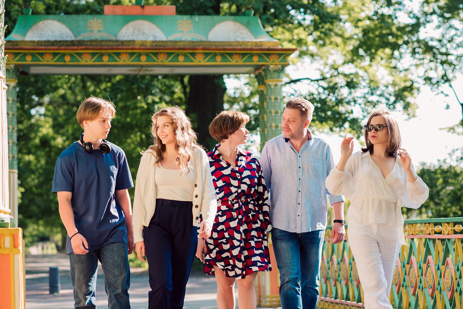 Семейная прогулка. Александровский парк. Семейный и Свадебный фотограф. Санкт-Петербург. Пушкин