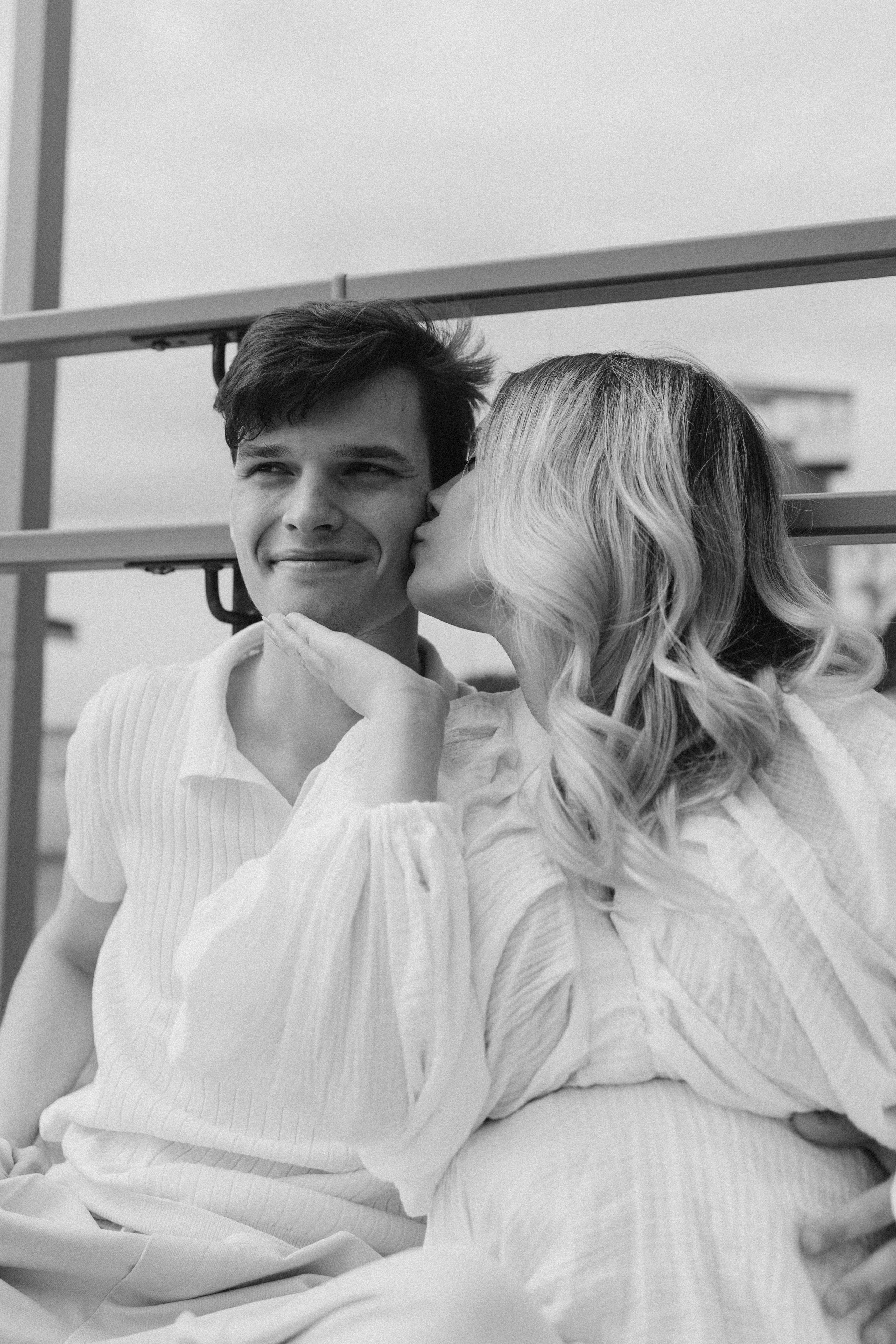 Беременная фотосессия на заливе. Фотограф Артем Бросов в Санкт-Петербурге и Дубае