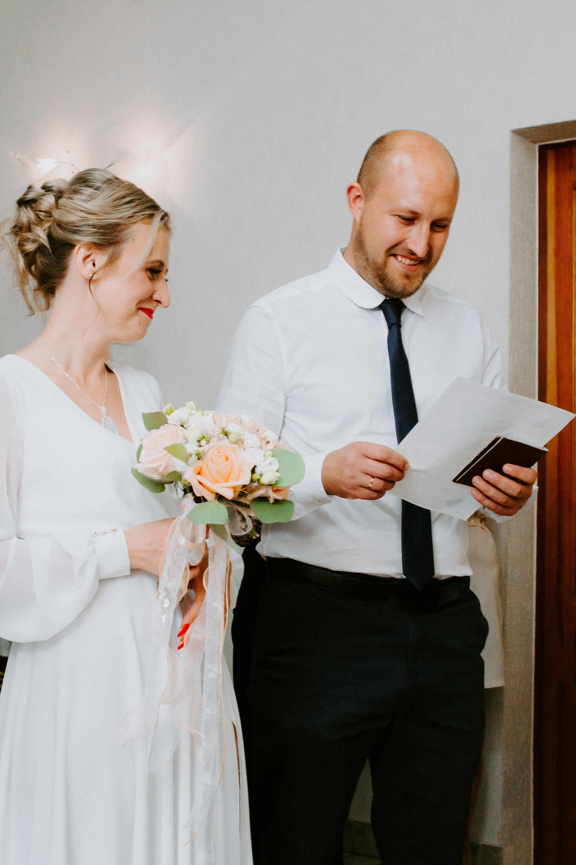 Загс и прогулка. Елена и Виктор. Фотограф в Челябинске Ополихина Анна