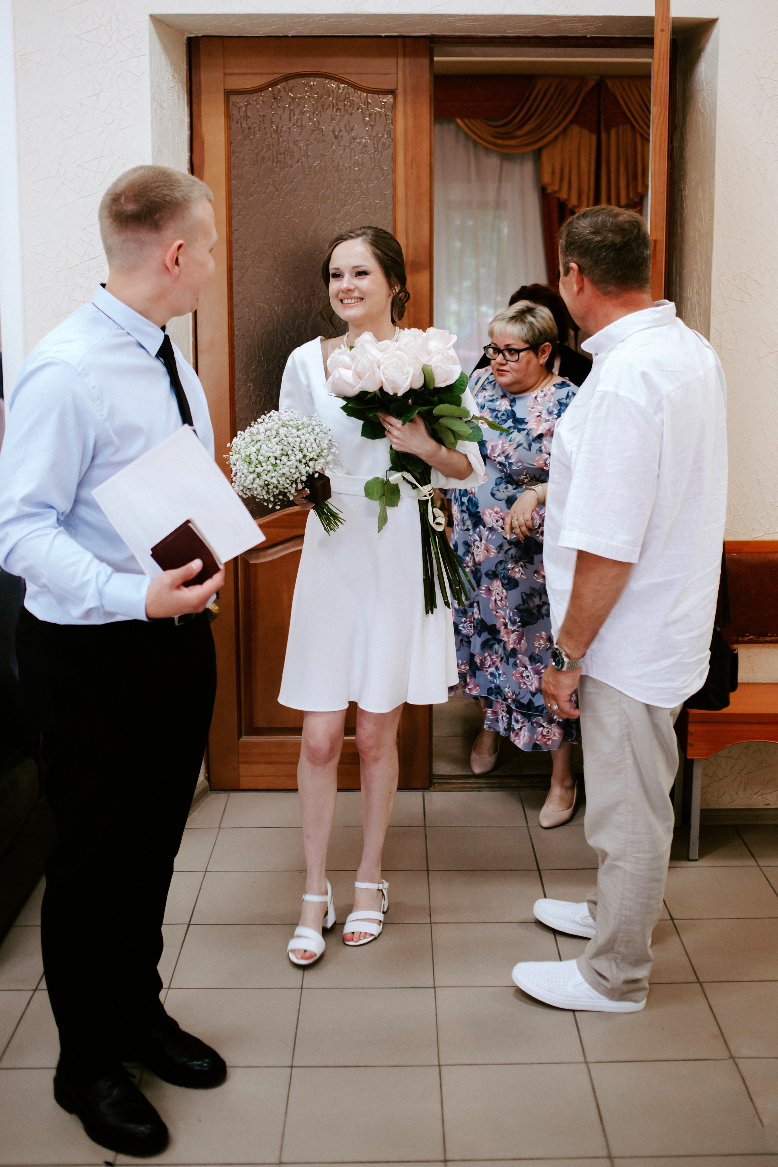 Загс и прогулка. Владислав и Екатерина. Фотограф в Челябинске Ополихина Анна