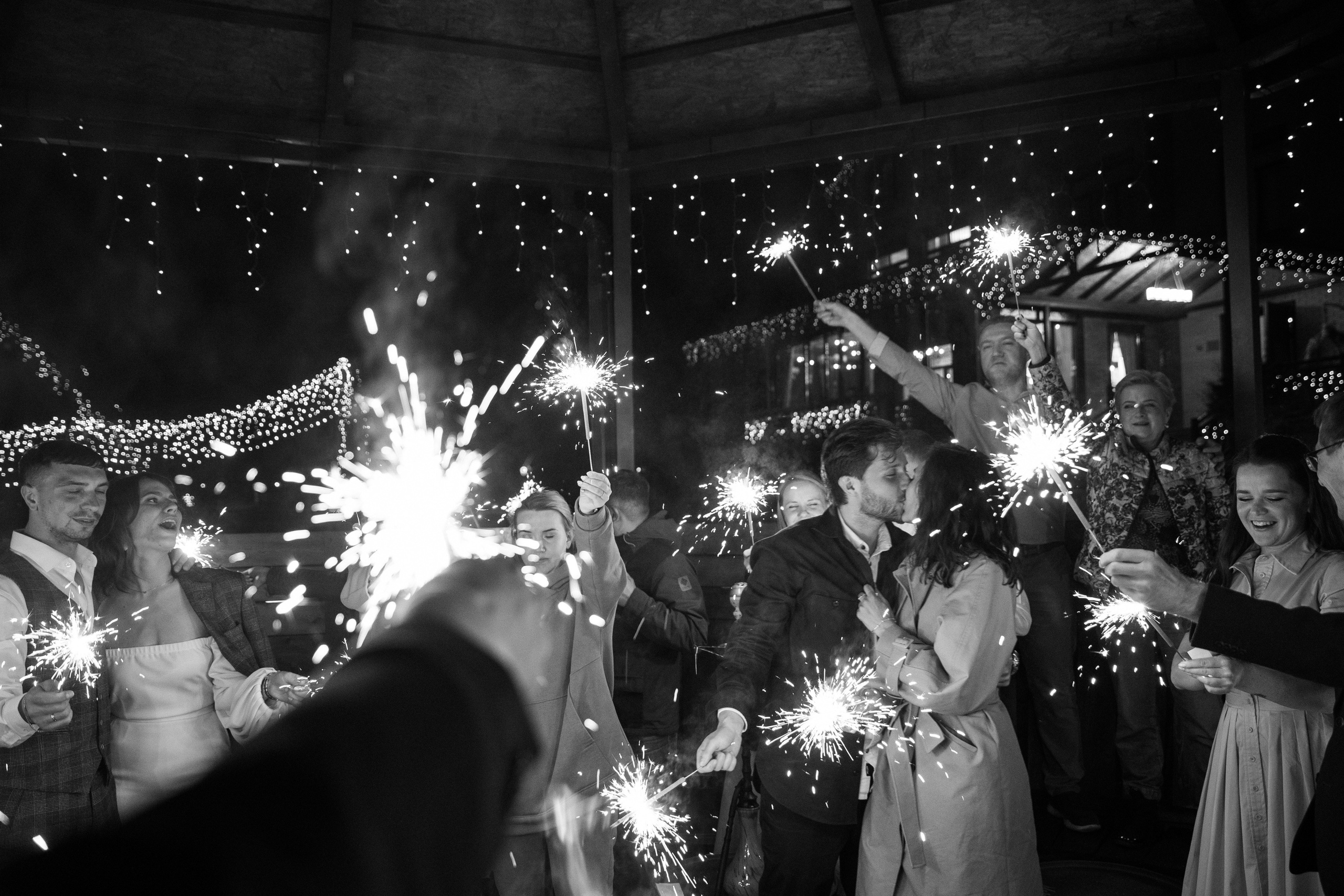 ГОРЫ_ПО_КОЛЕНО. Wedding photographer in Europe