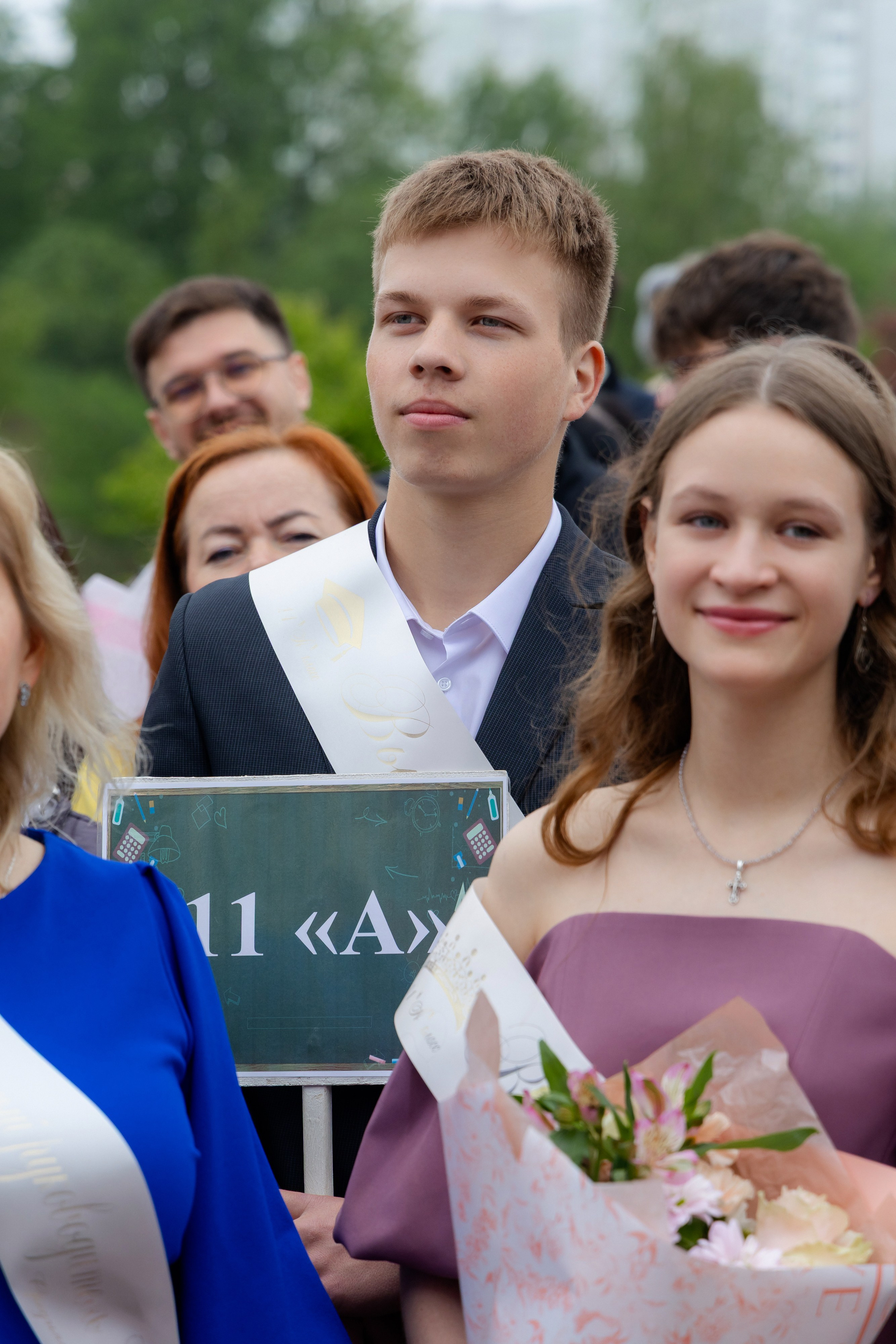 Последний звонок 2025 в Минске. Свадебный фотограф в Минске/Беларуси Сергей Спиридонов