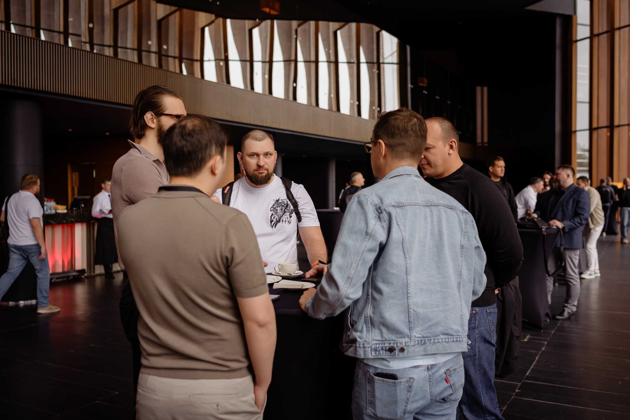 Конференция в Barvikha Luxury Village ОСНОВАТЕЛИ. Репортажный фотограф в Москве Саша Дружинина