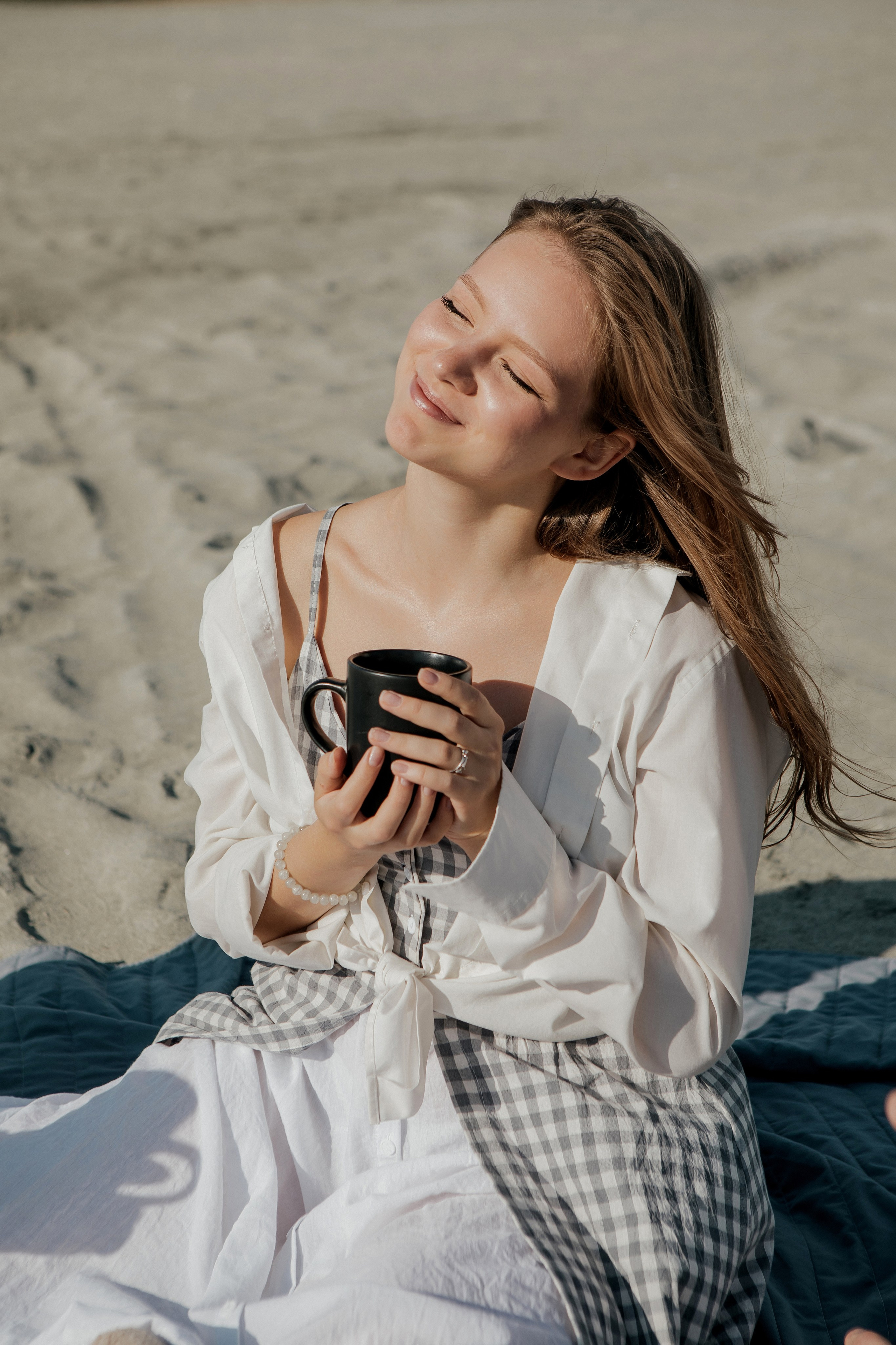 Семейная фотосессия в песках. Свадебный и семейный фотограф Ибрагимова Мария из Екатеринбурга