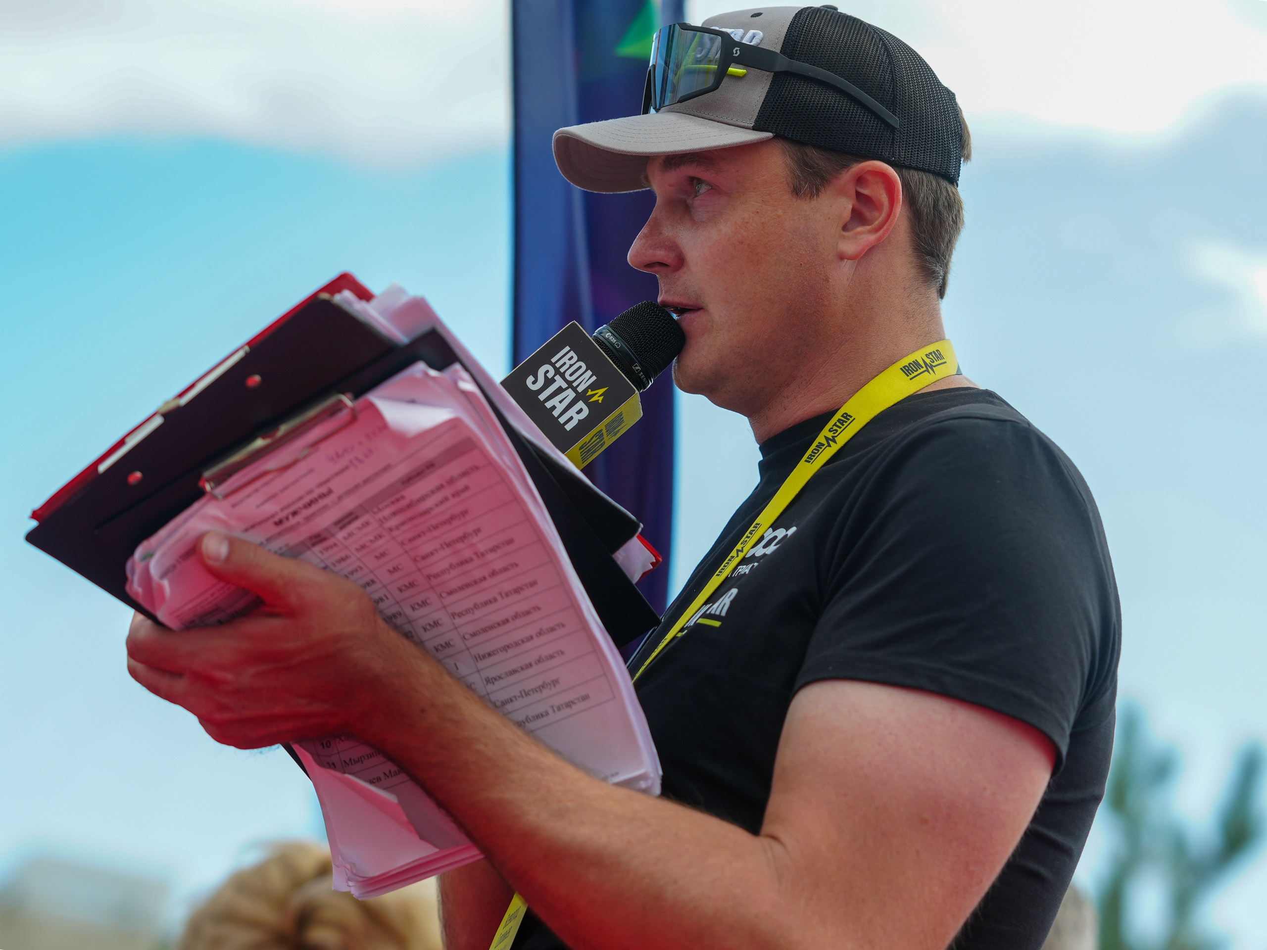 Фотоотчет партнерской интеграции для компании TELE2 на фестивале Ironstar. Репортажный фотограф в Красной Поляне и Сочи Павлюченко Екатерина