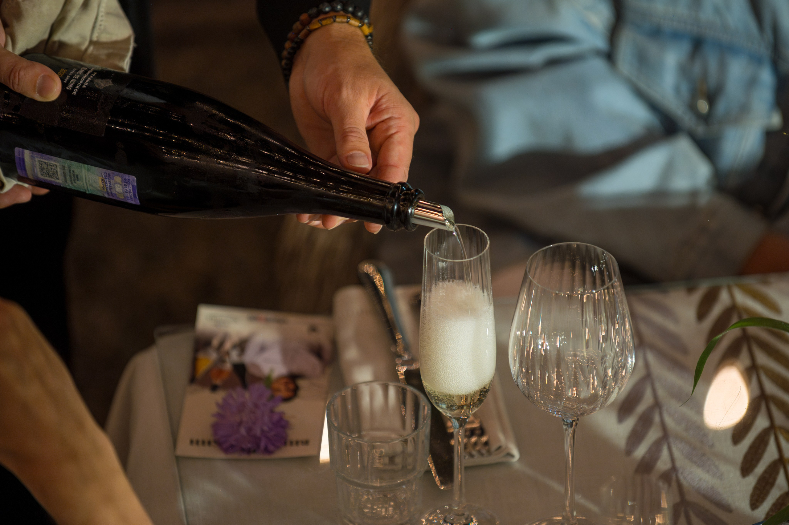 Гастрономический ужин в ресторане Co-Co Chalet. Репортажный фотограф в Красной Поляне и Сочи Павлюченко Екатерина