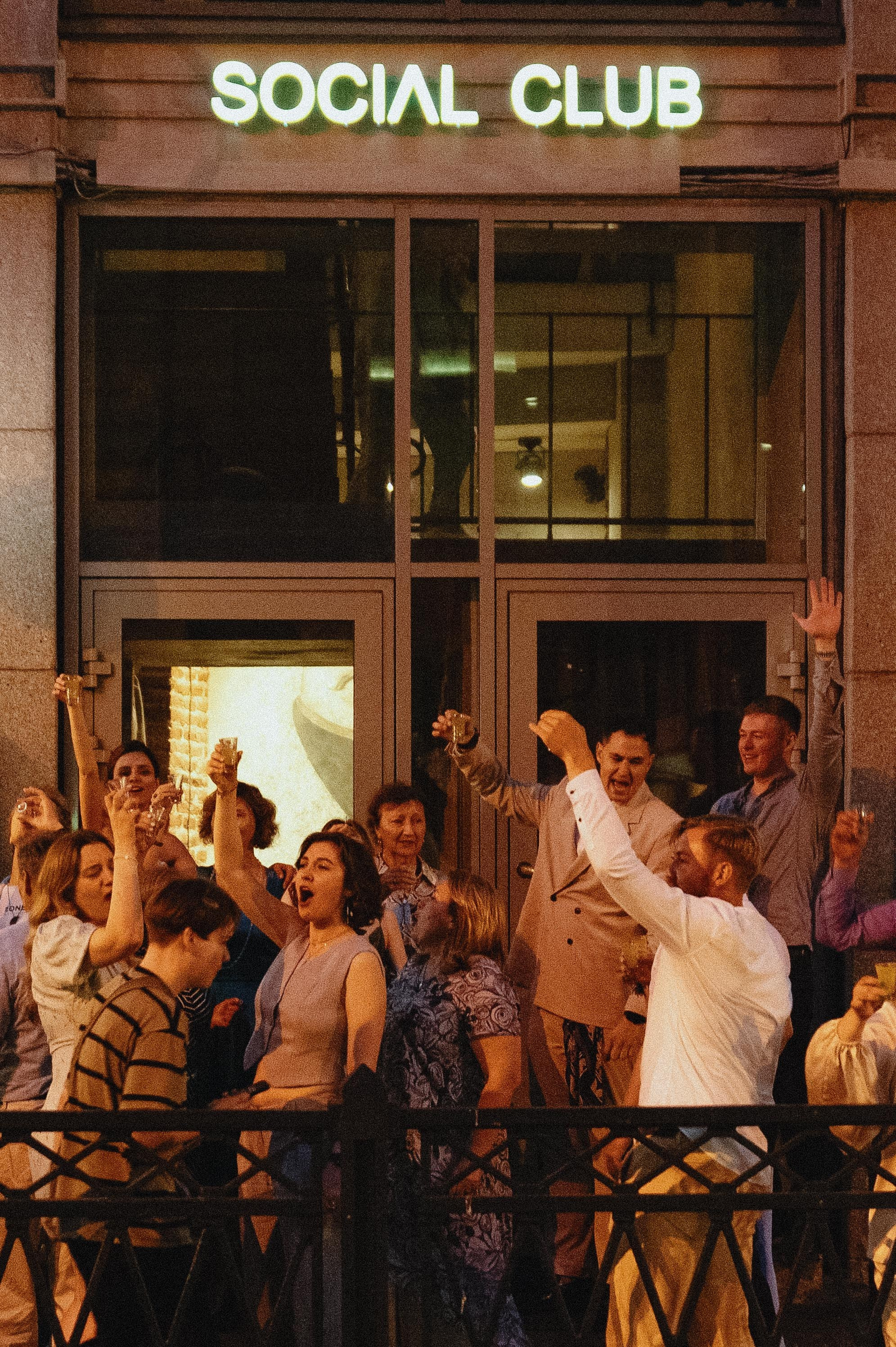 Красиво быть счастливыми людьми. Вадим Зименков