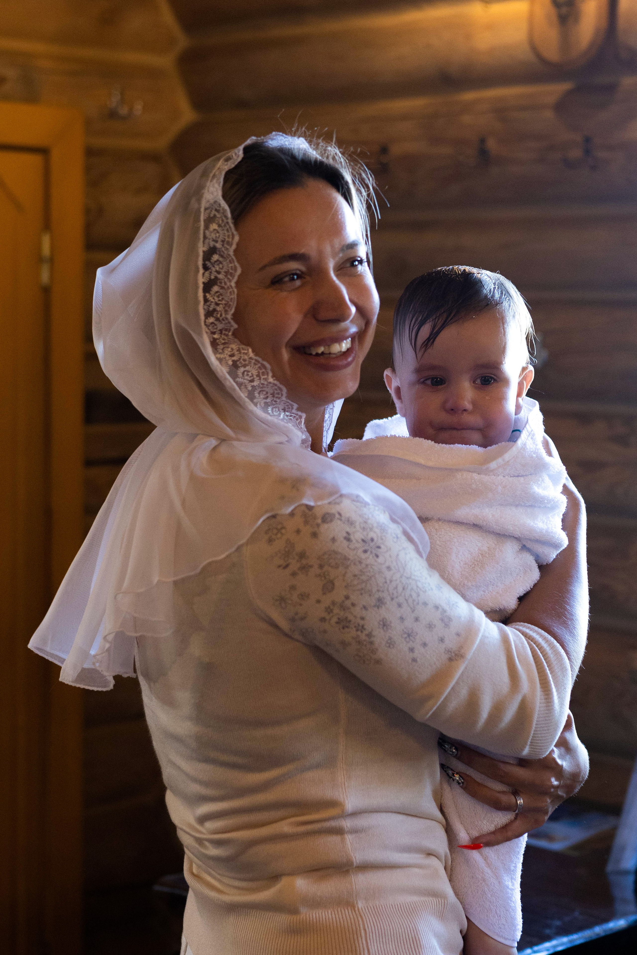 Крещение Саратов новорожденные детская фотосессия ньюборн таинство