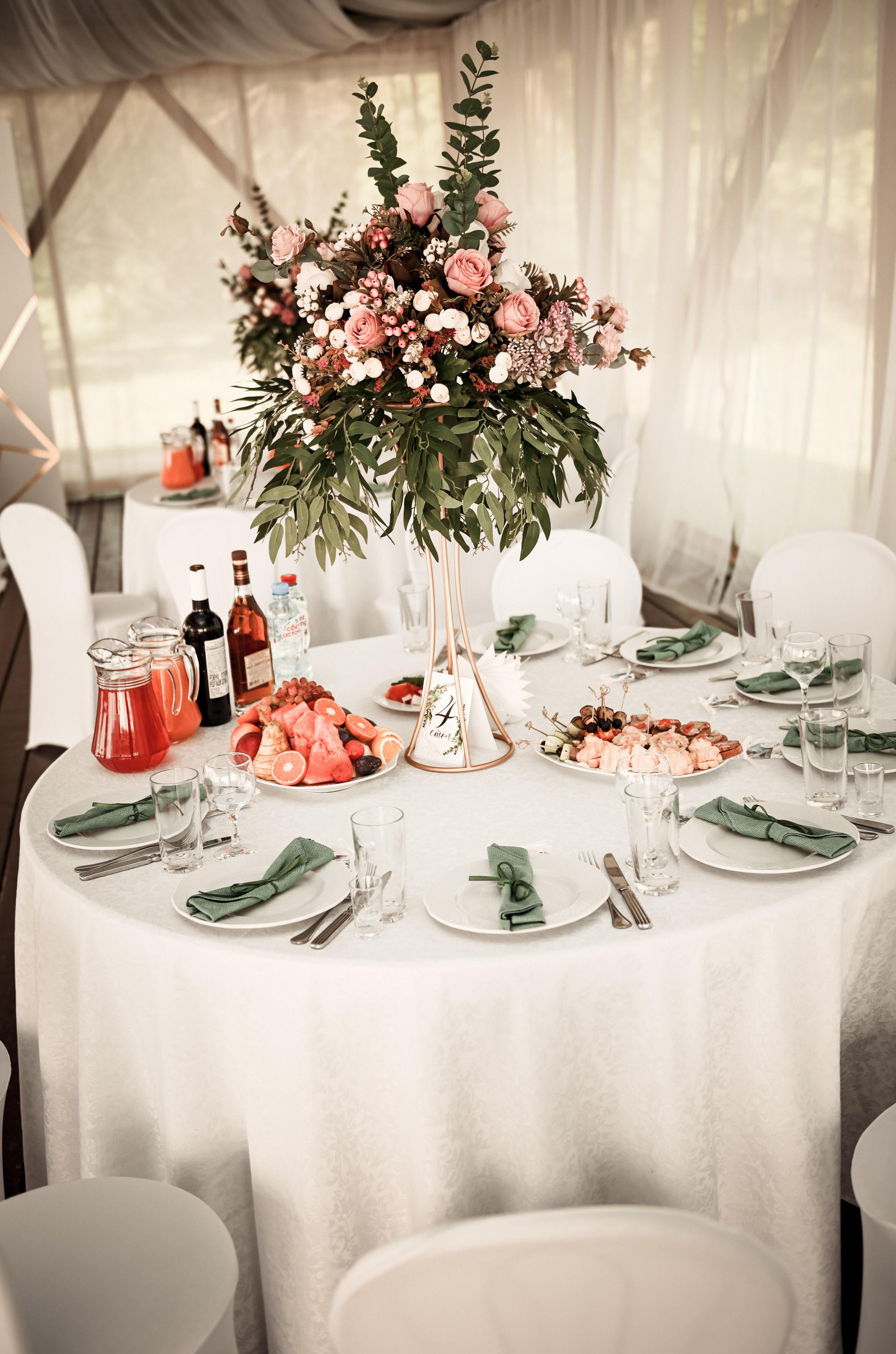 Шикарные ребята Владислав и Анастасия. Свадебный, семейный, детский, контент фотограф в Омске Максим Ильин