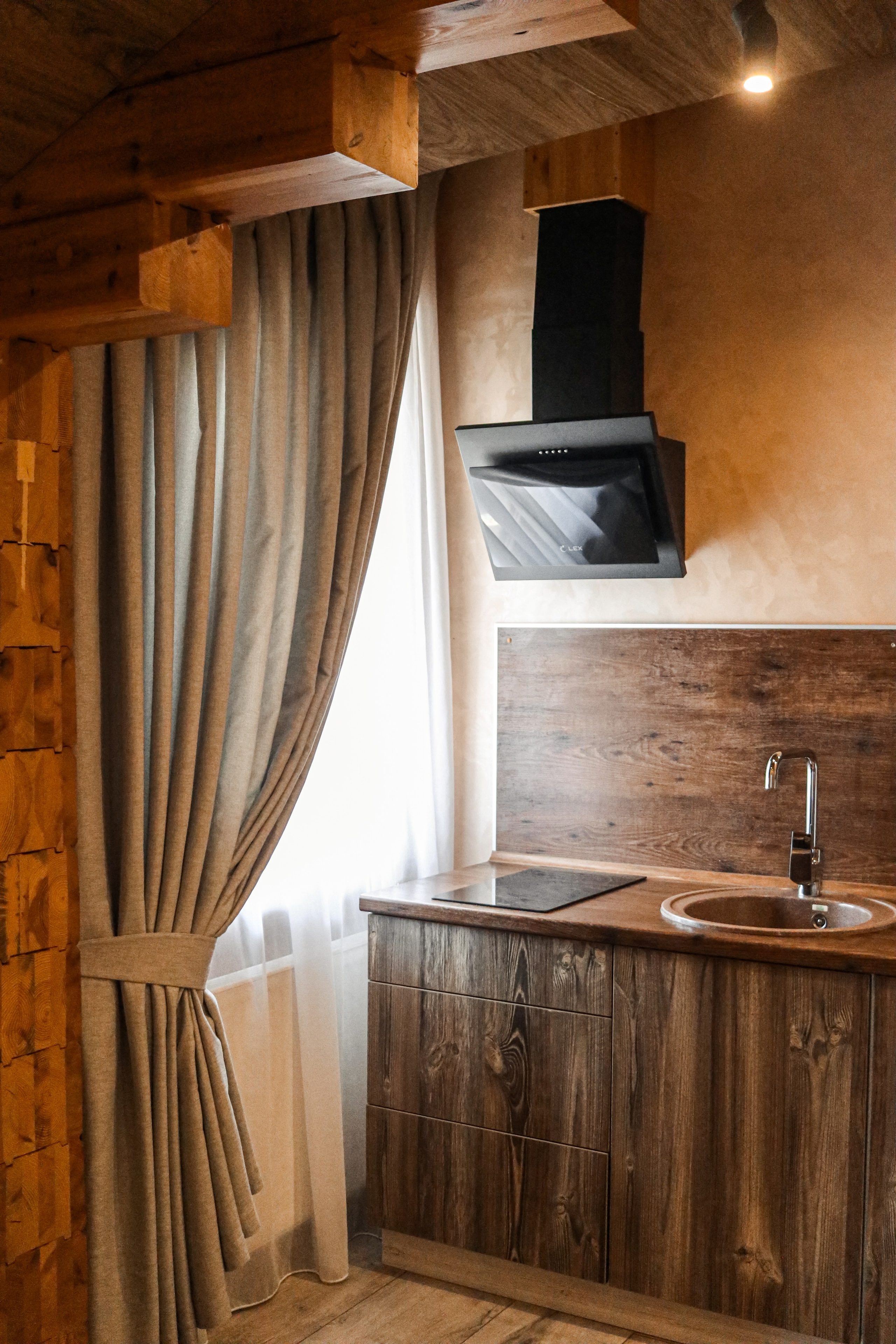 «GREEN Ландия‎» отель, респ. Алтай. Контент фотограф Дмитрий Борисов