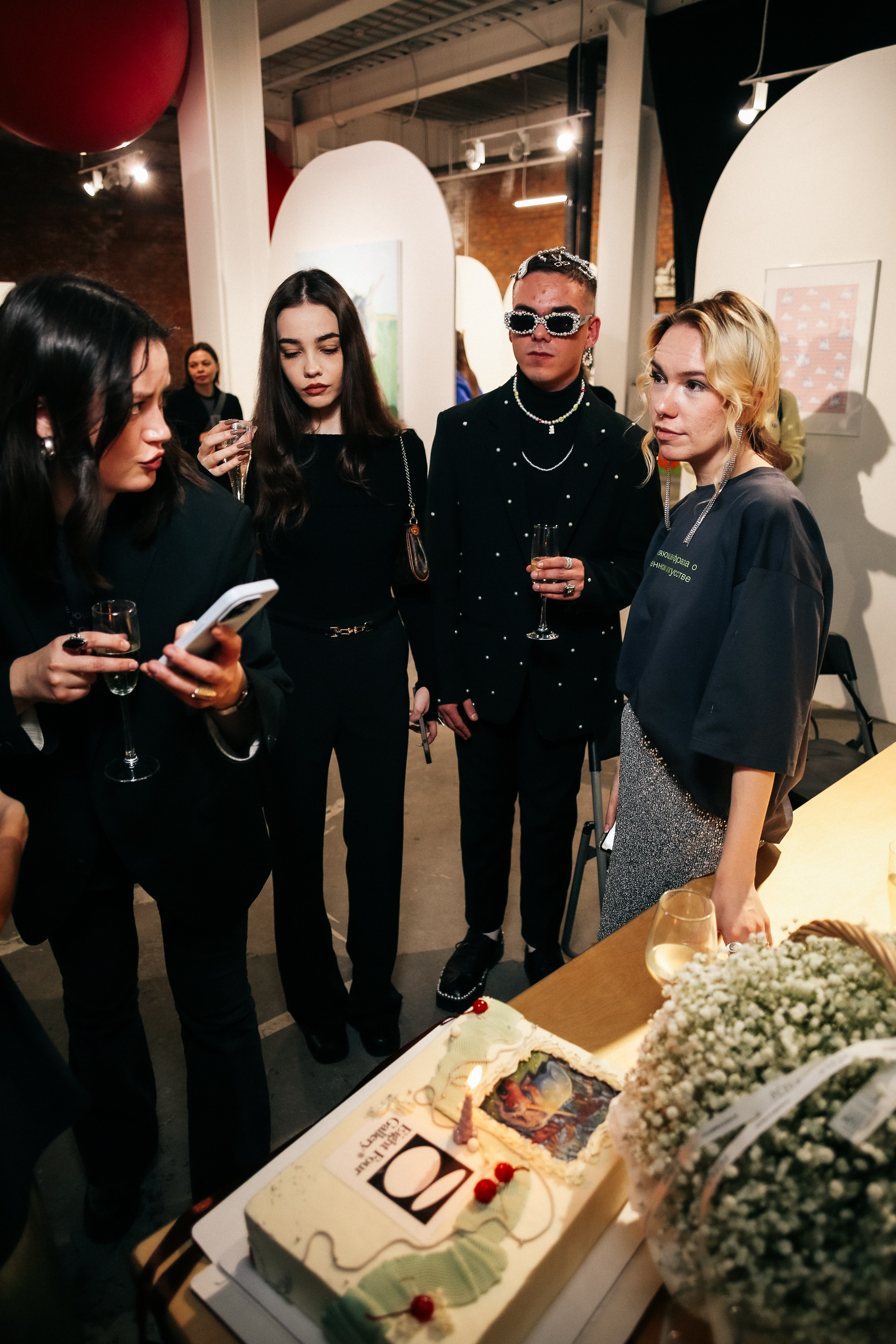 Фотосъёмка галереи. Портретный и репортажный фотограф. Мыльников Илья