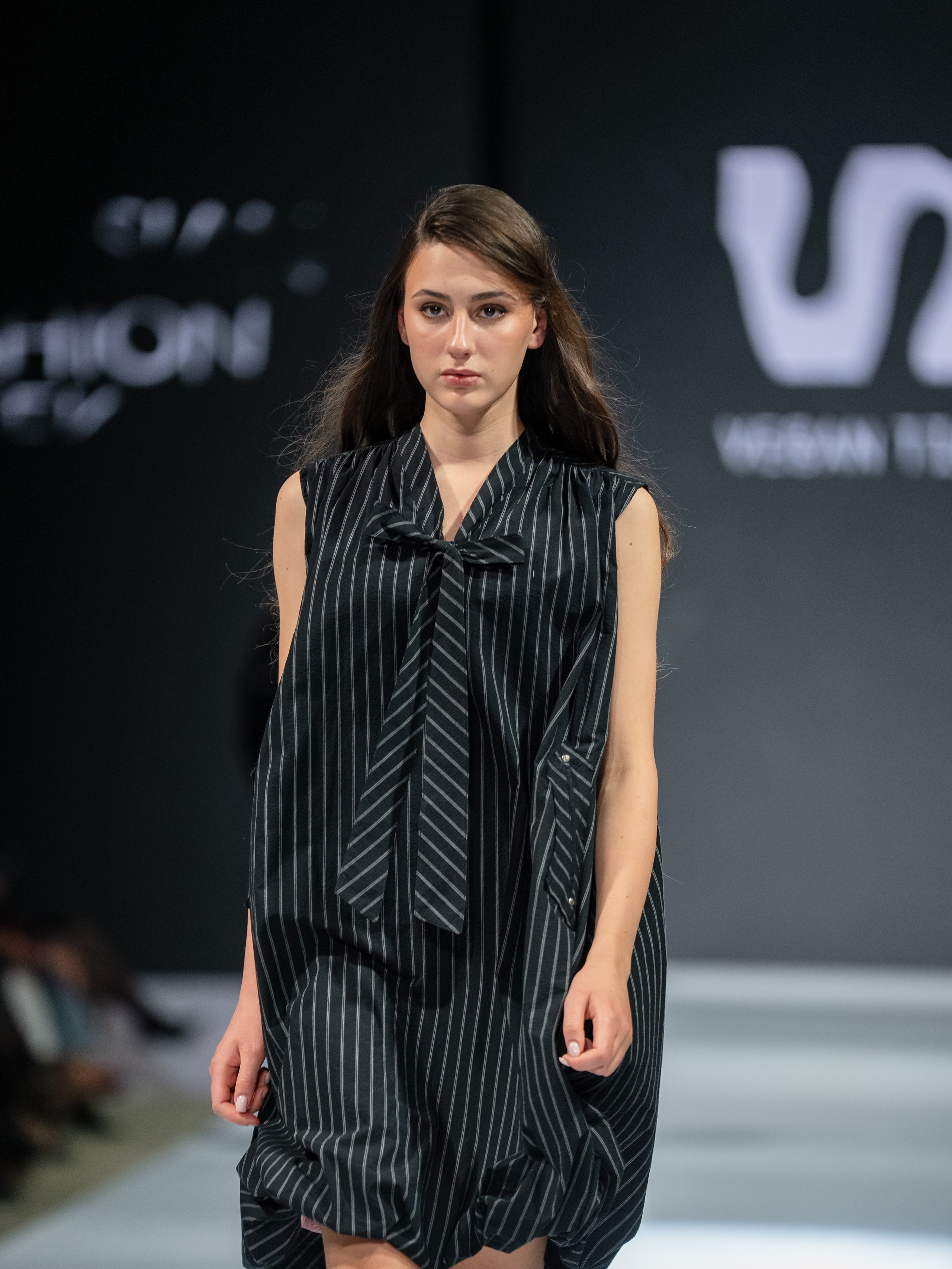 EURASIAN FASHION WEEK Vegan Tiger. Сайт Алматинского НЮ АРТ, будуар и фэшн фотографа Дениса Карпенко