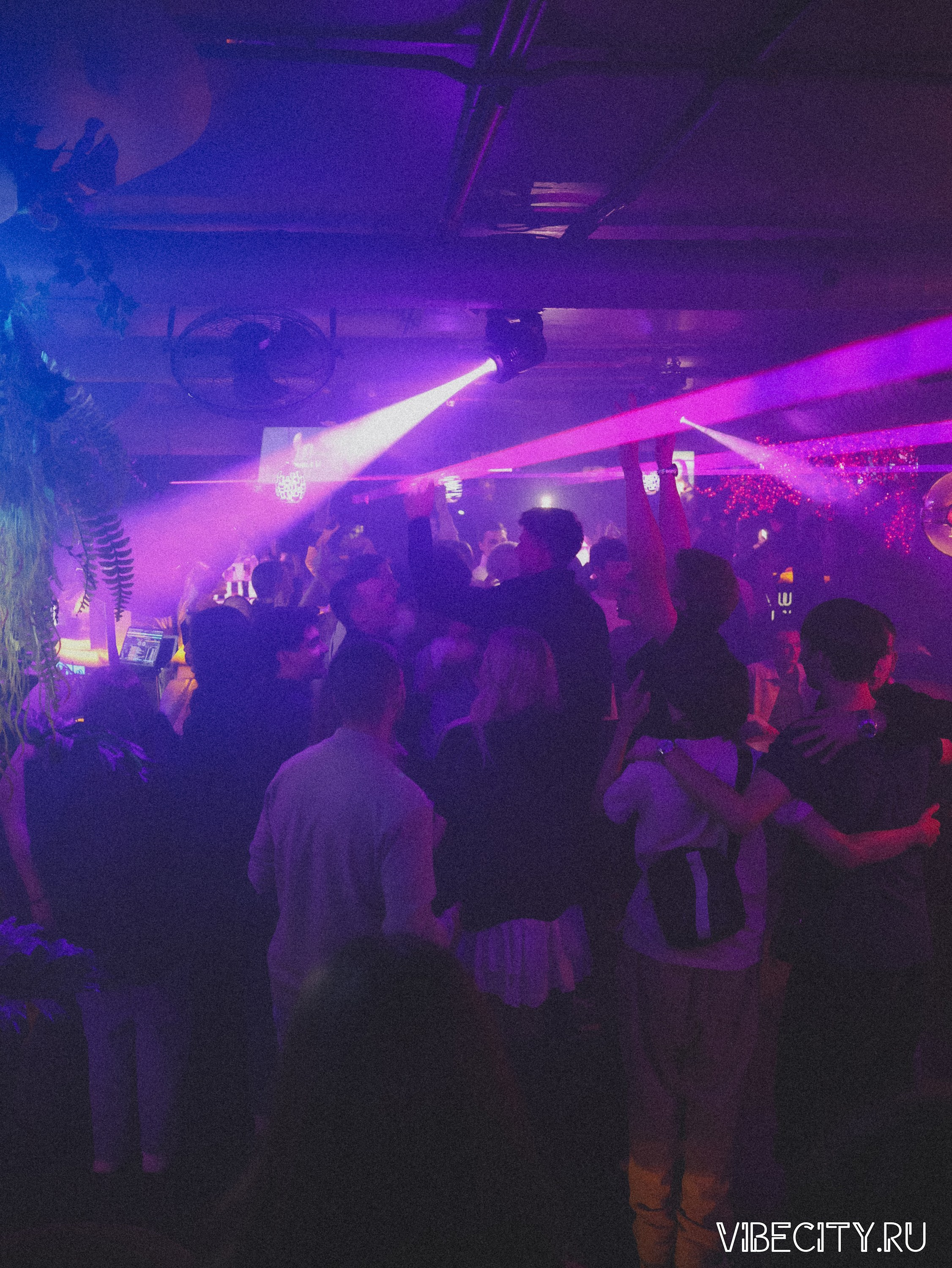 DOUBLE U. VIBECITY.RU Вайб Сити Ру Фоторепортажи Фотоотчеты Калининград