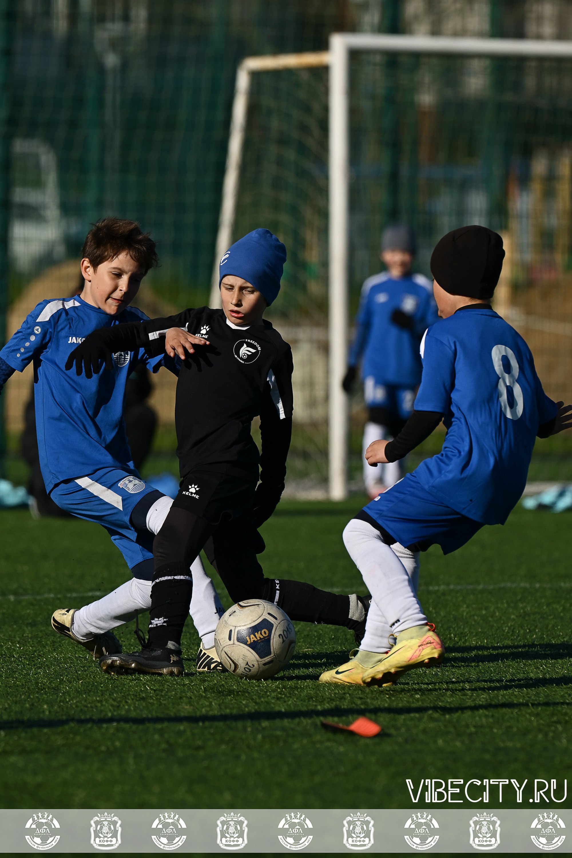 XIV ВСЕРОССИЙСКИЙ ФУТБОЛЬНЫЙ ФЕСТИВАЛЬ «ЗАГРУЗИ СЕБЯ ФУТБОЛОМ!». VIBECITY.RU Вайб Сити Ру Фоторепортажи Фотоотчеты Калининград