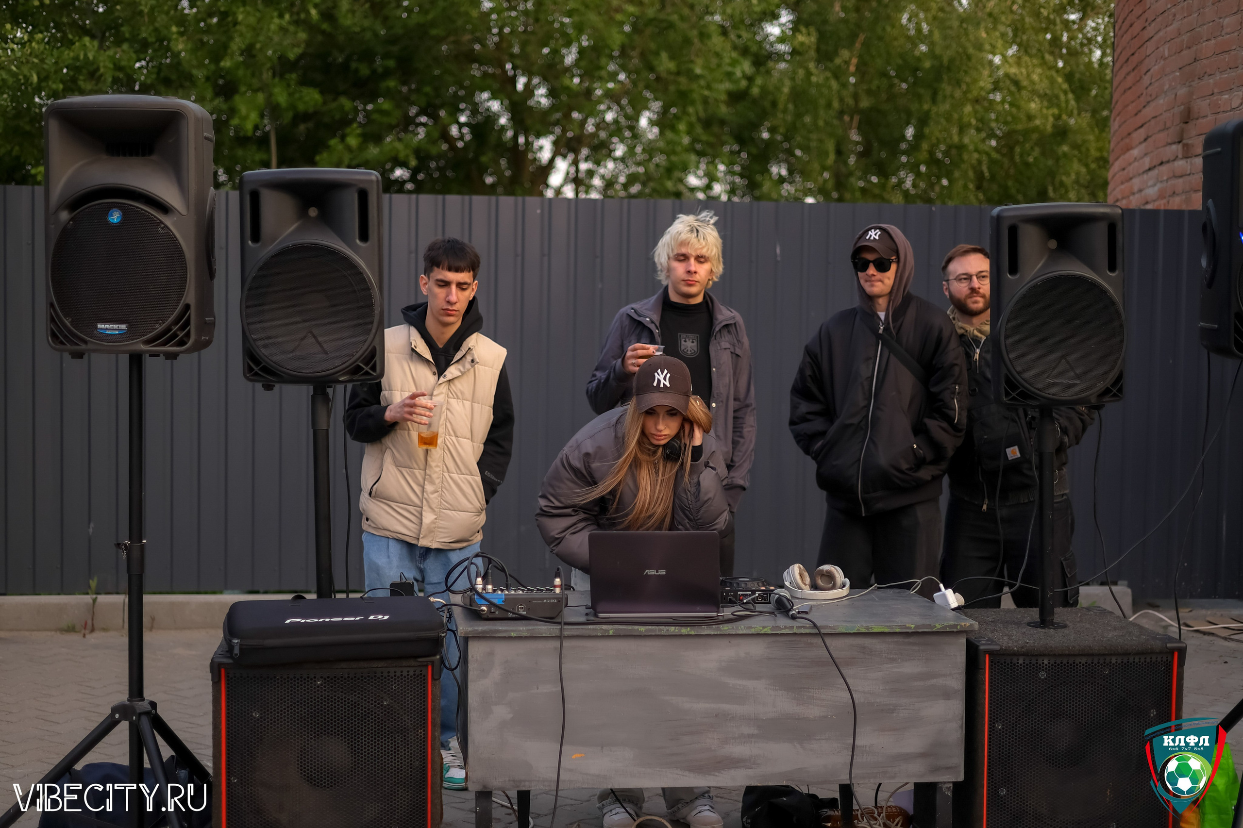 ПОДВЕДЕНИЕ ИТОГОВ ЧЕМПИОНАТА КЛФЛ. VIBECITY.RU Вайб Сити Ру Фоторепортажи Фотоотчеты Калининград