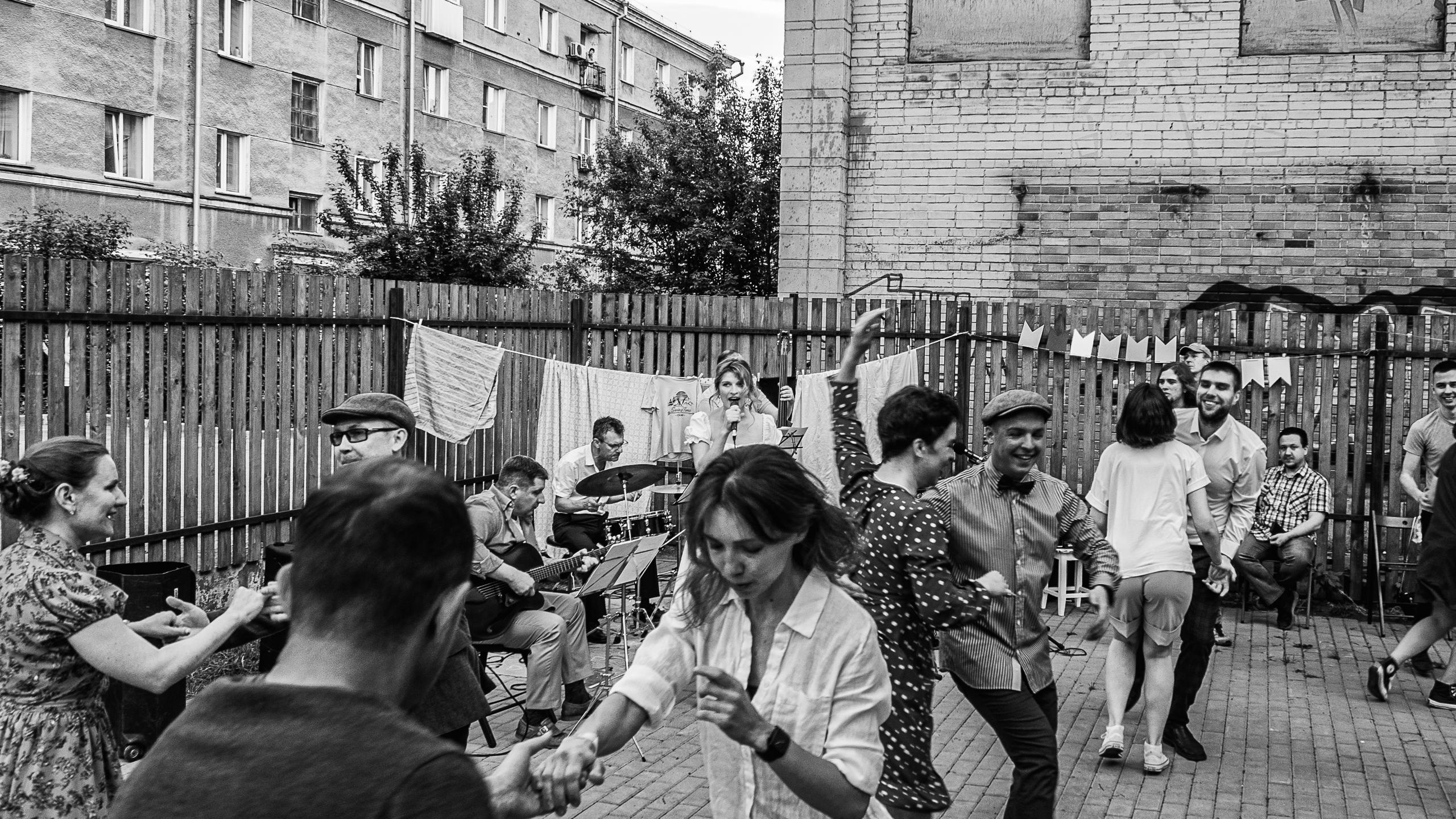 Ночь музеев. SwingTime. Фотограф Алексей Школдин. Новосибирск