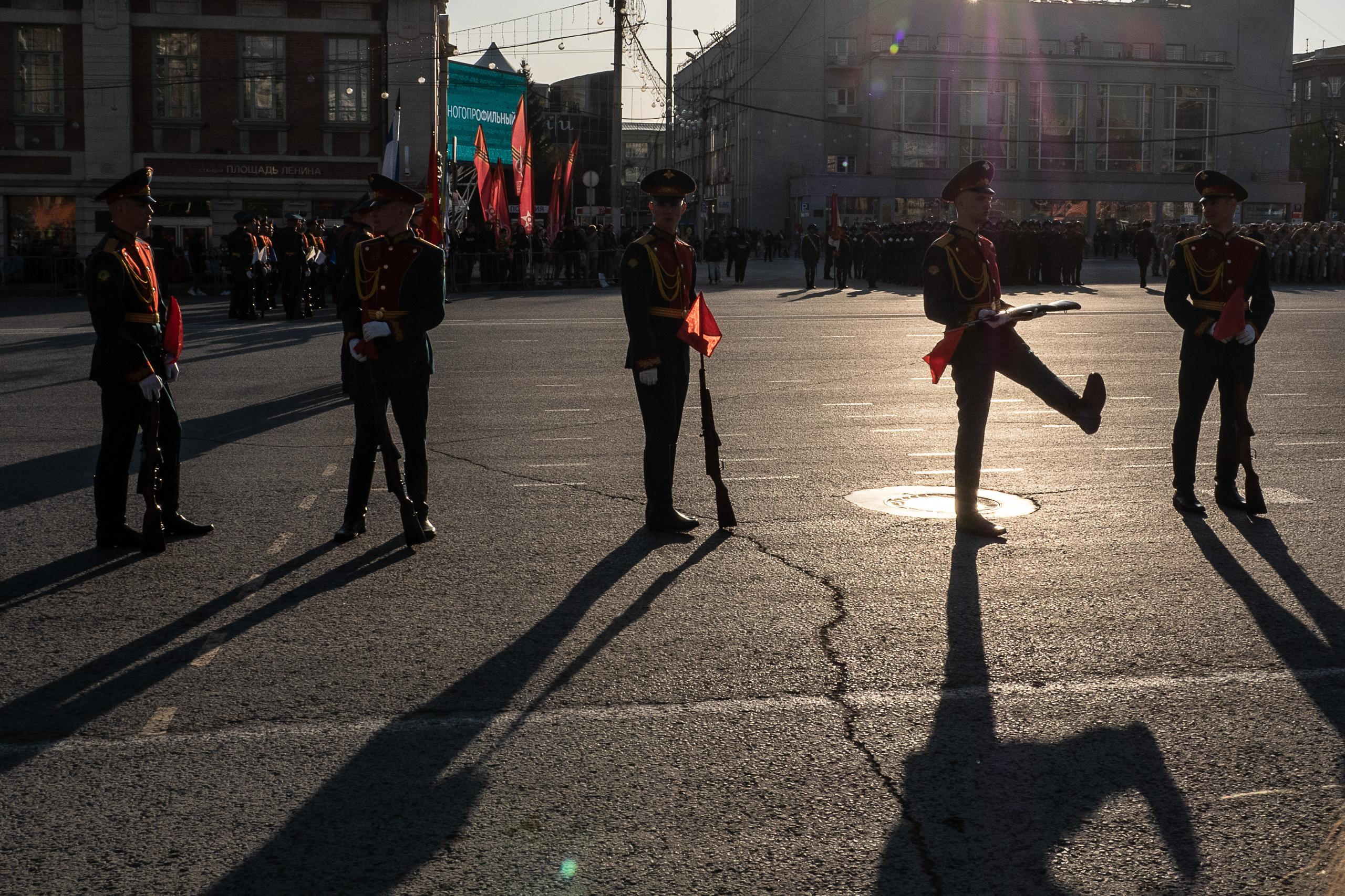Репетиция парада. Фотограф Алексей Школдин. Новосибирск
