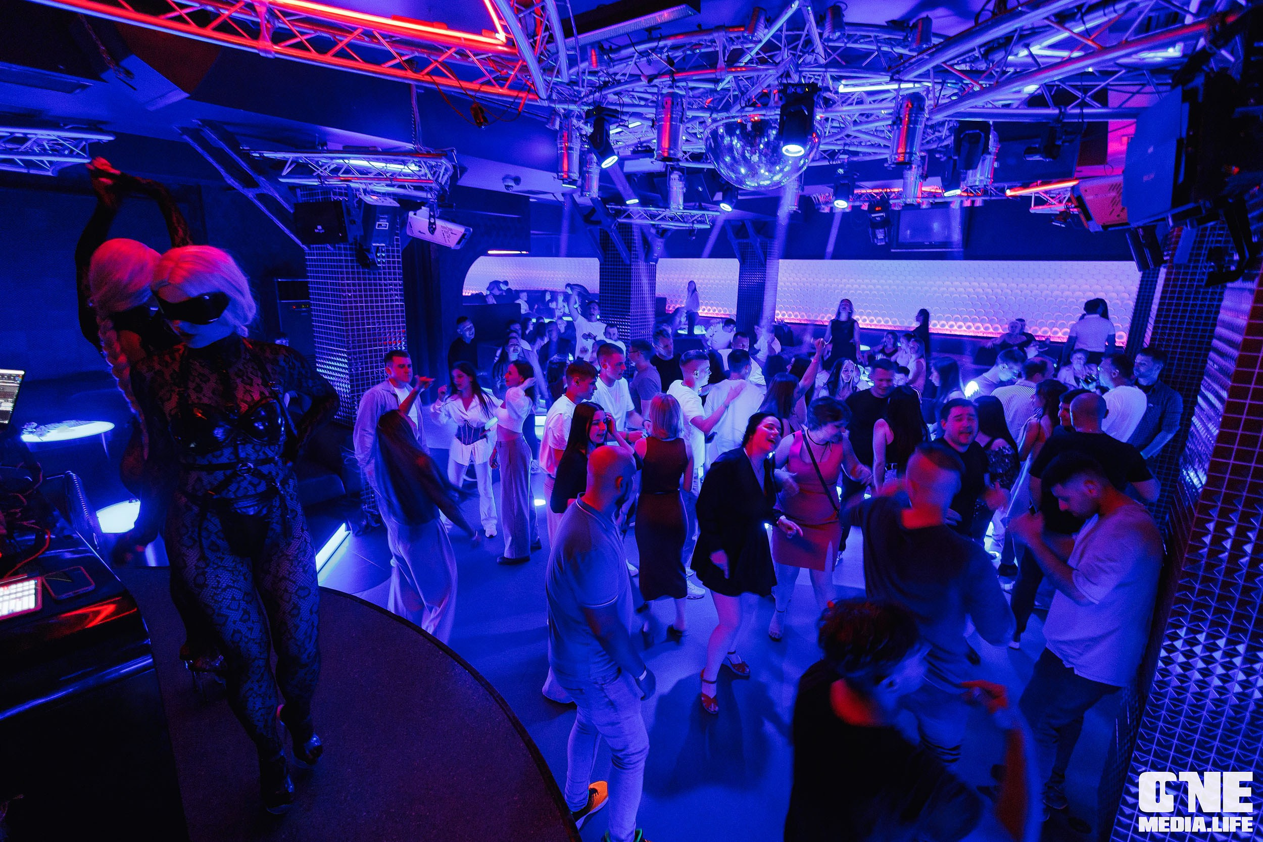 Фоторепортаж из РК Планета. One Media Life: фоторепортажи, фотоотчеты с мероприятий и заведений