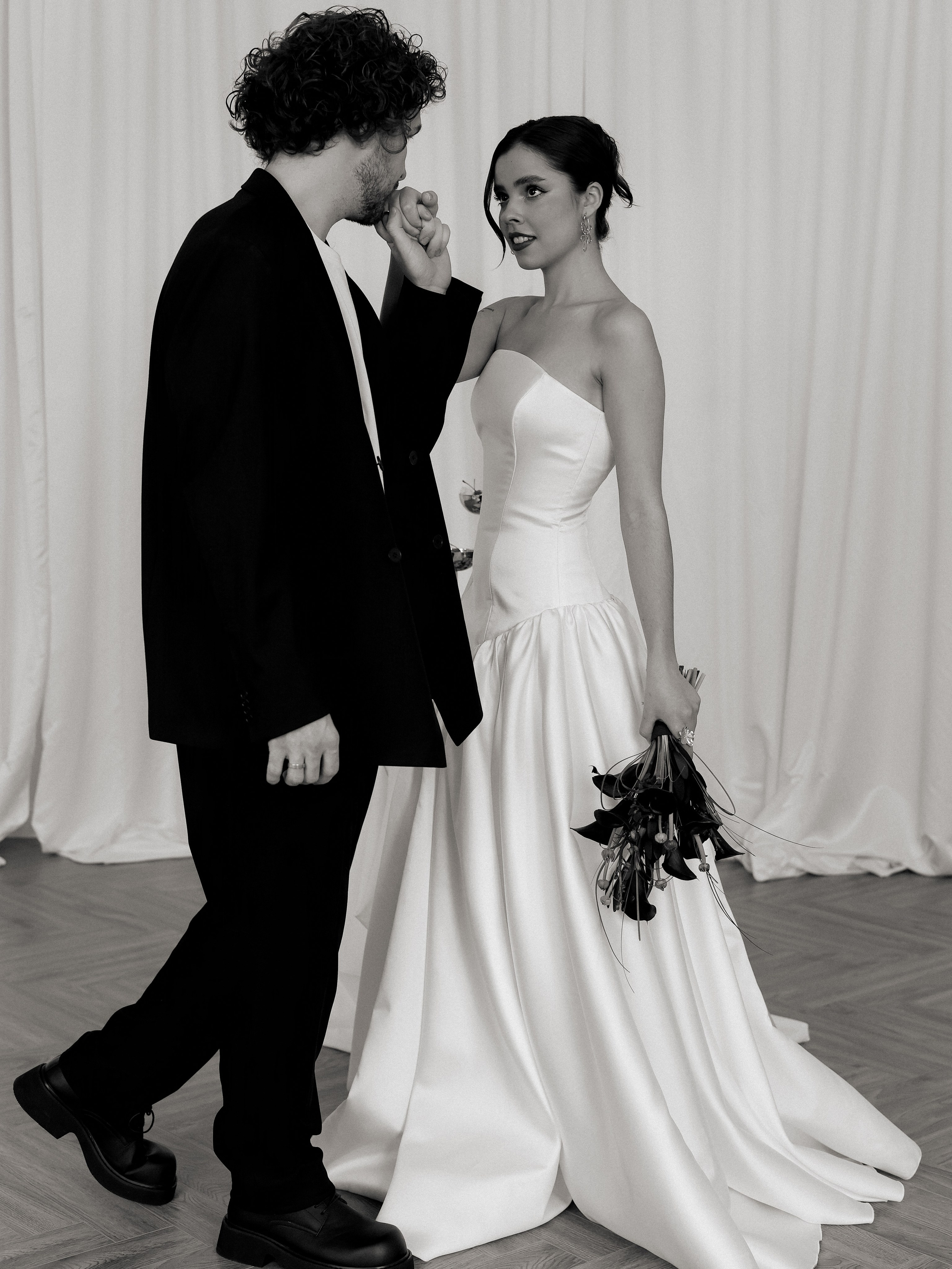 SCARLET. О проете «ЭТОНЕОТПУСК»