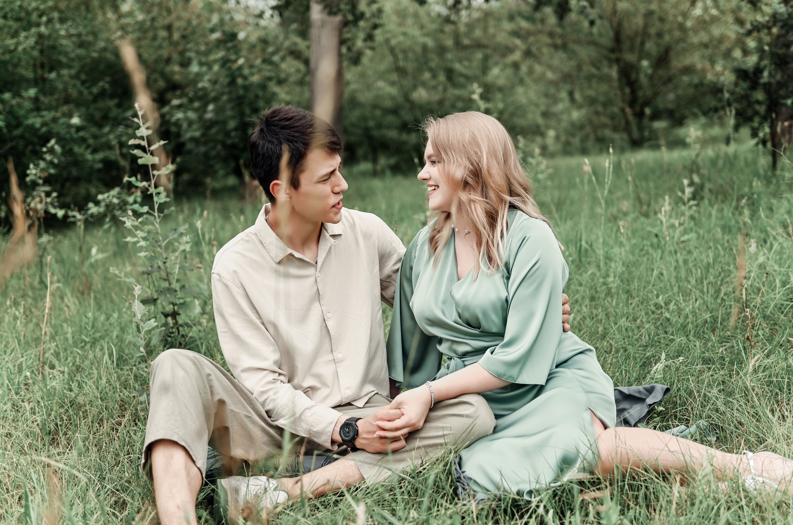 Love story прогулка вместе с песиком))). Свадебный, семейный, детский, контент фотограф в Омске Максим Ильин