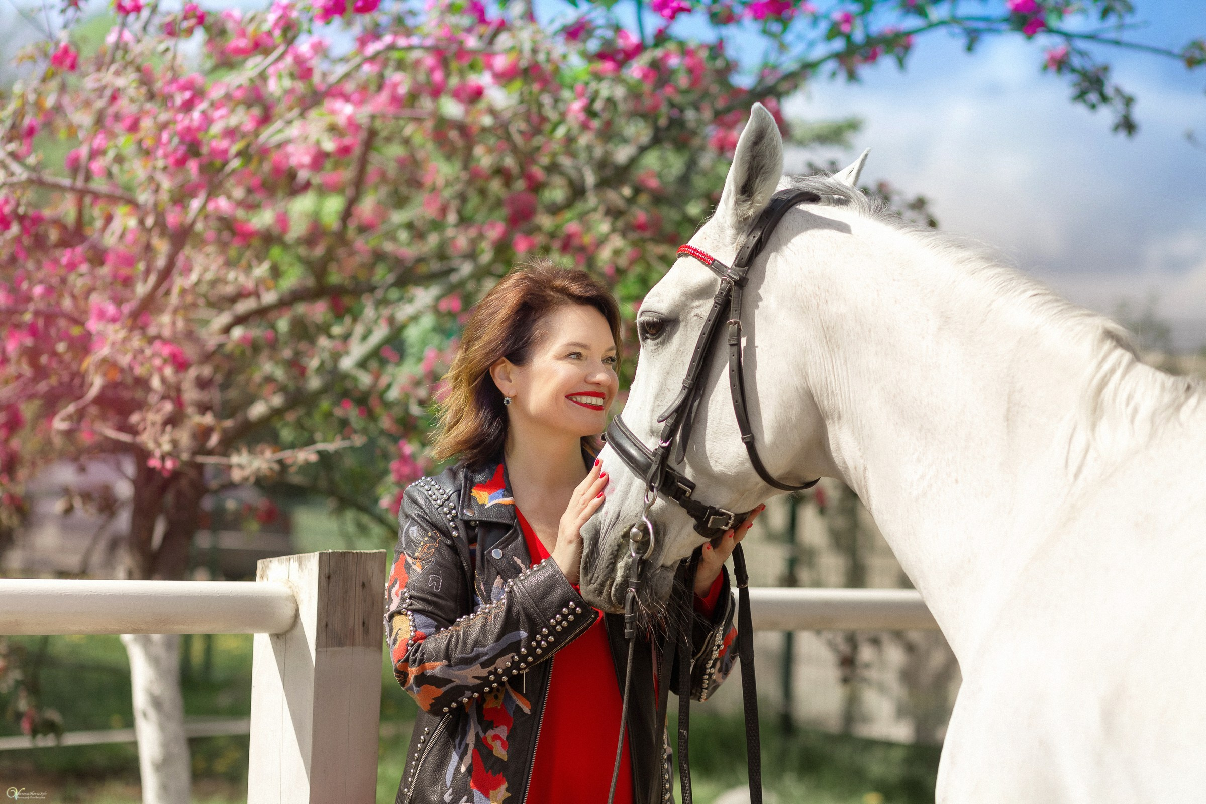 Галина и ее лошадь Сказка. Фотограф женский и мужской портрет Санкт-Петербург