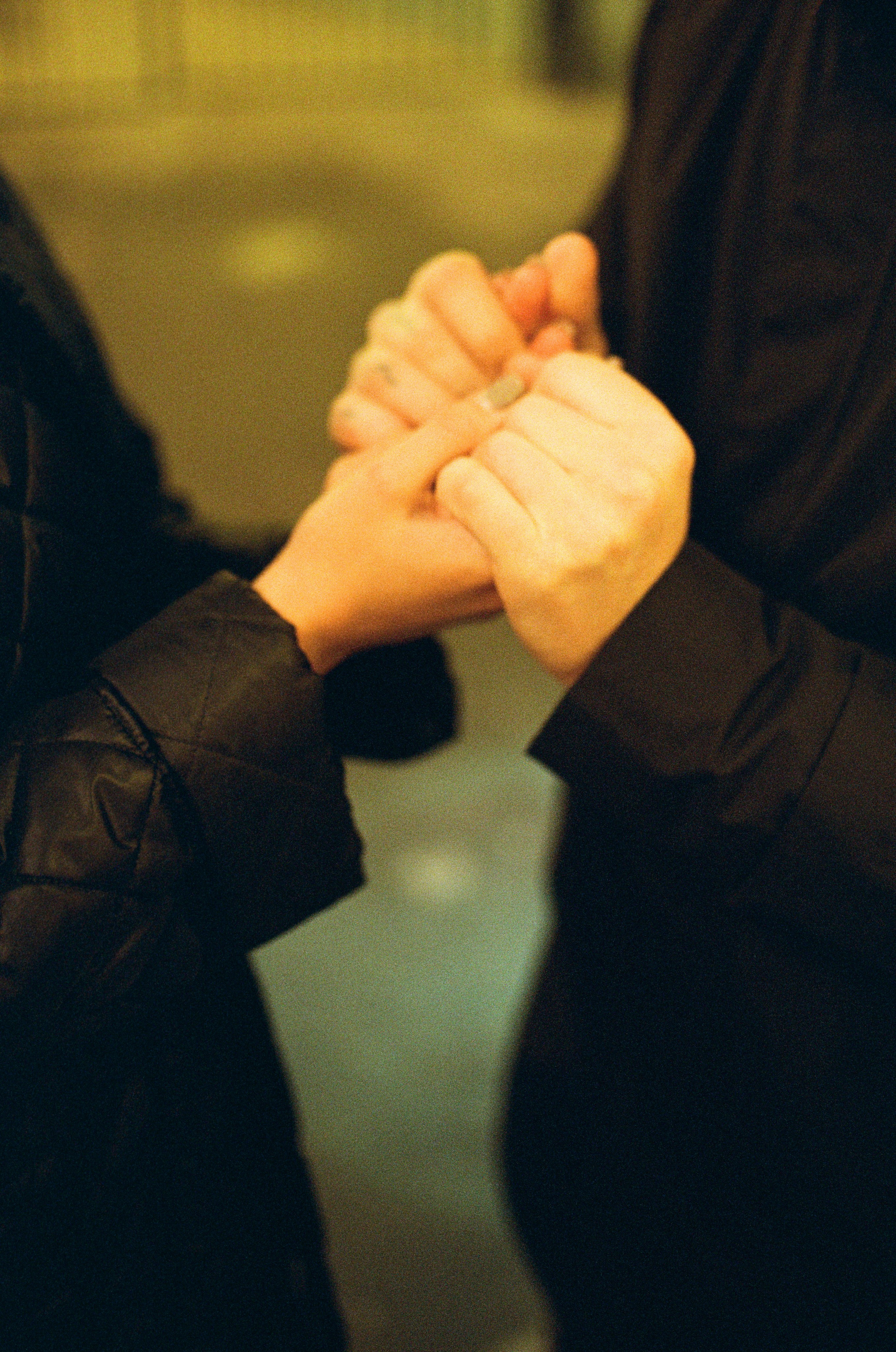 Дима и Саша. Тёплый ноябрь. Настя Оленченко, портретный/семейный фотограф на цифру и плёнку Москва