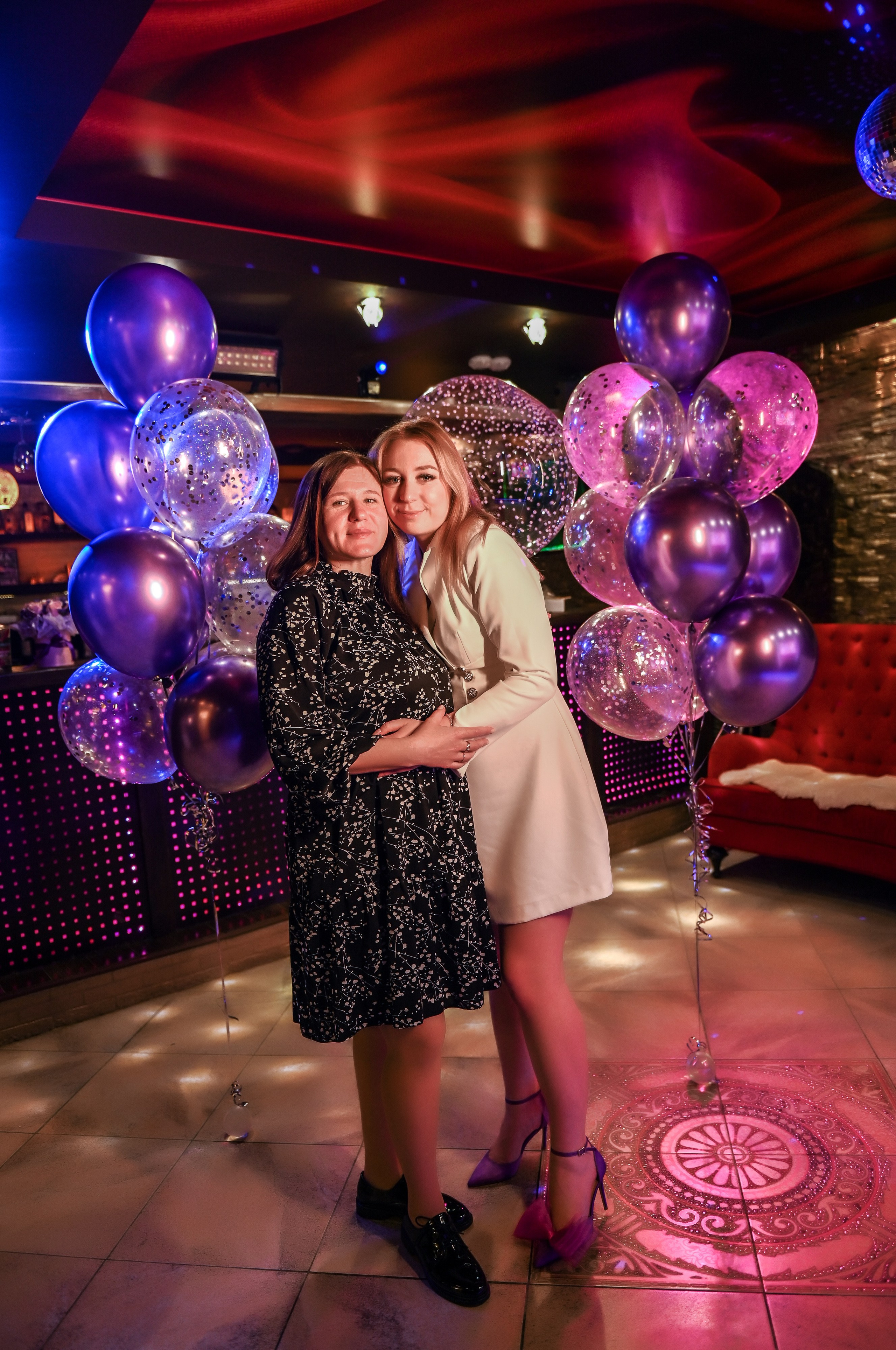 День рождения. Свадебный, семейный, детский, контент фотограф в Омске Максим Ильин