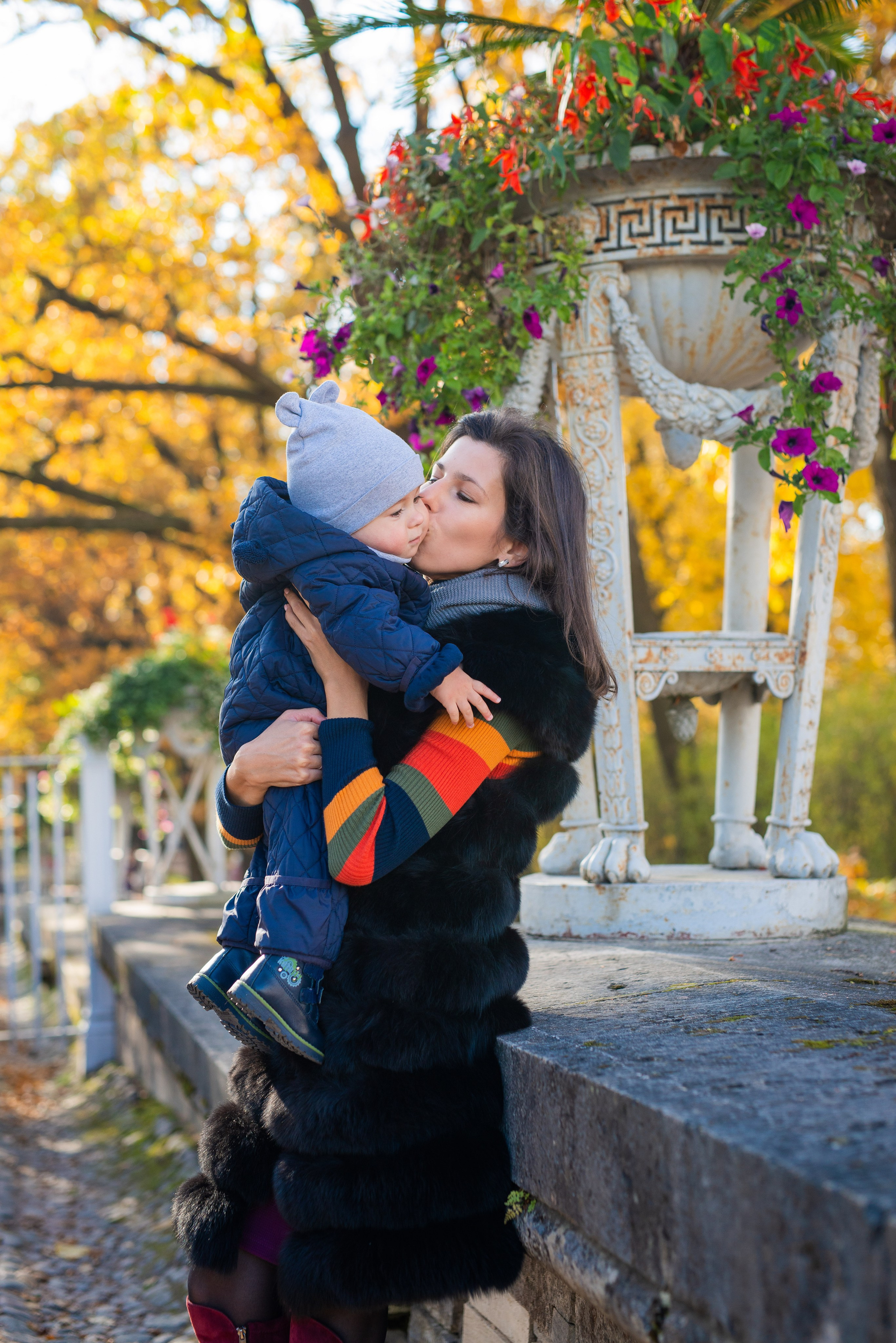 Егор, Валерия и Андрей осенняя прогулка. Портретный, семейный и свадебный фотограф в Санкт-Петербурге и в Пушкине Ширяев Денис