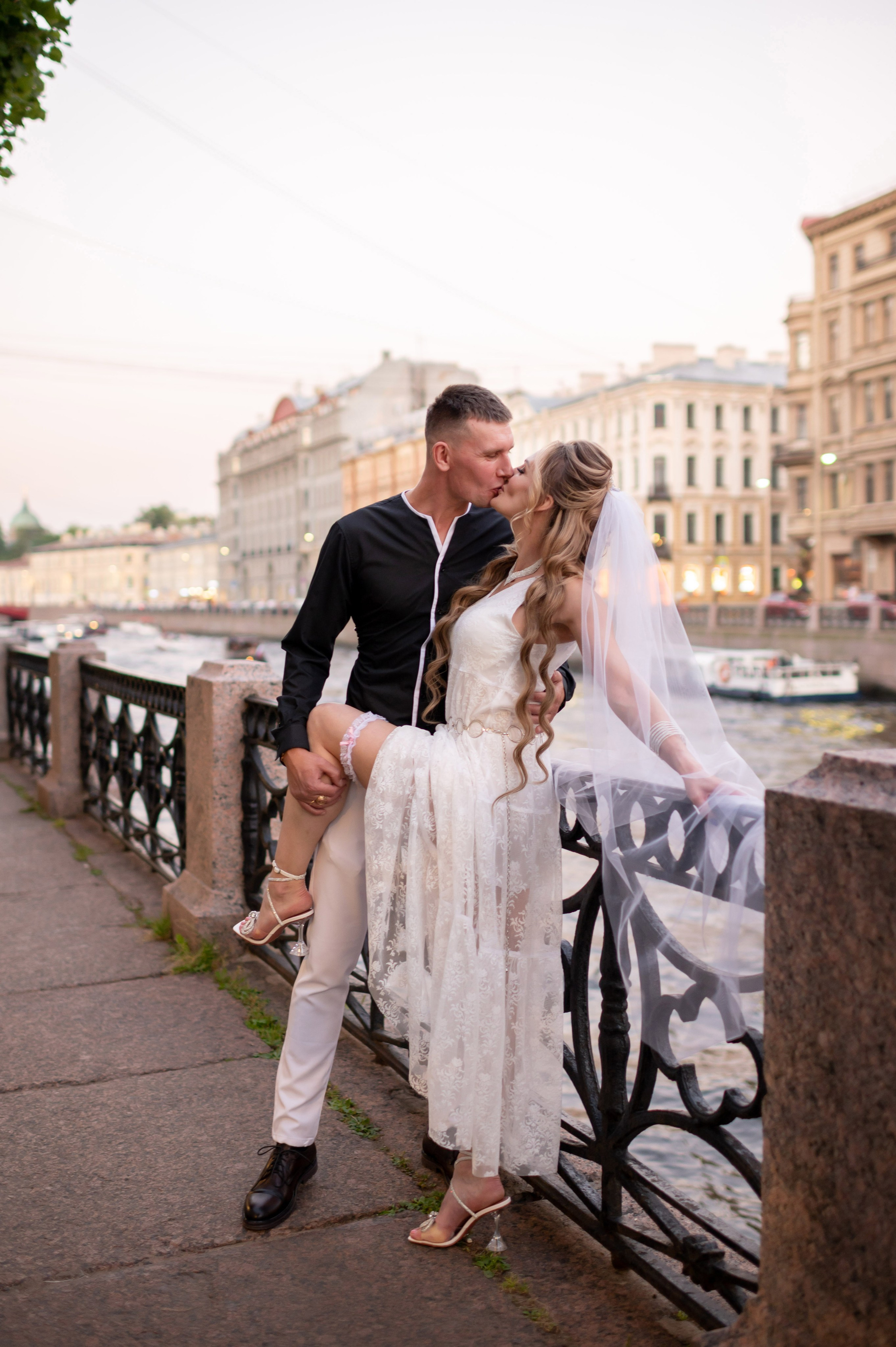 Екатерина и Андрей (свадебная фотосессия в вечернем Петербурге). Портретный, семейный и свадебный фотограф в Санкт-Петербурге и в Пушкине Ширяев Денис