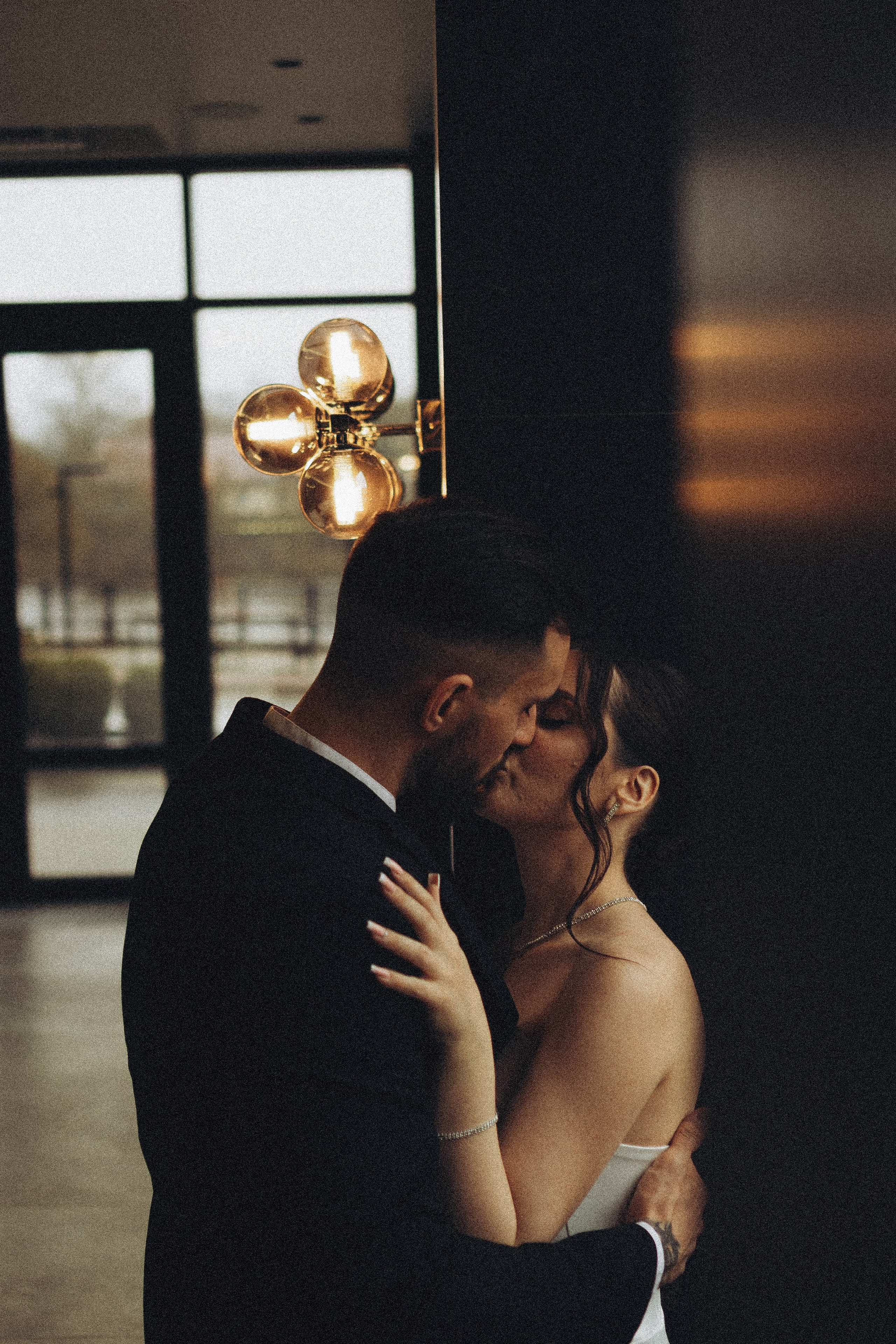 СВАДЕБНАЯ СЬЕМКА СБОРОВ ЖЕНИХА И НЕВЕСТЫ В ОТЕЛЕ И ТАКЖЕ ФОТОСЕССИИЯ В ОТЕЛЕЕ МЕГАПОЛИС БРЯНСК. Профессиональный фотограф, Санкт-Петербург — Виктория Богомолова