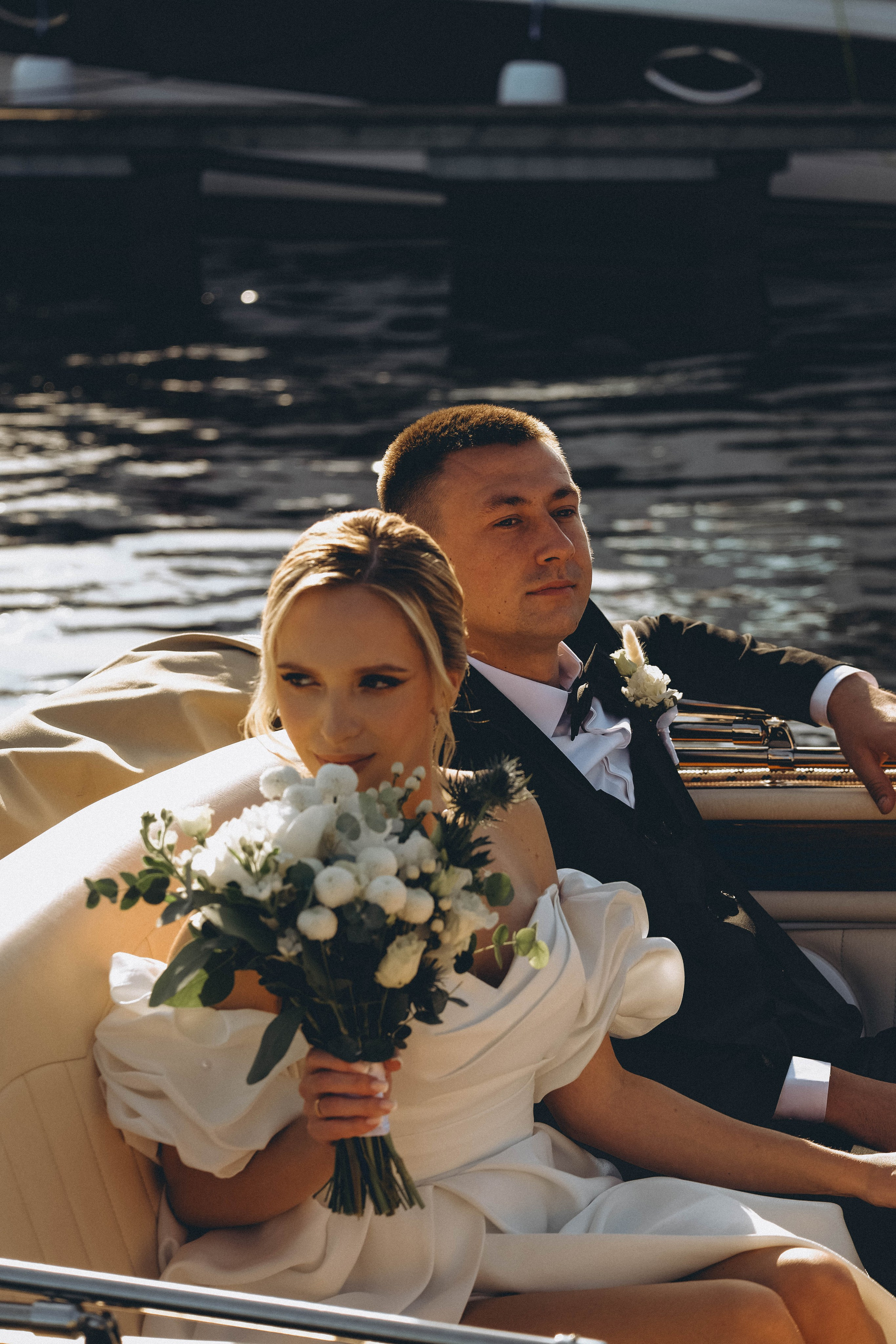 СВАДЕБГНАЯ ПРОГУЛКА ПО КАНАЛ САНКТ-ПЕТЕРБУРГА НА КАТЕРЕ. Профессиональный фотограф, Санкт-Петербург — Виктория Богомолова