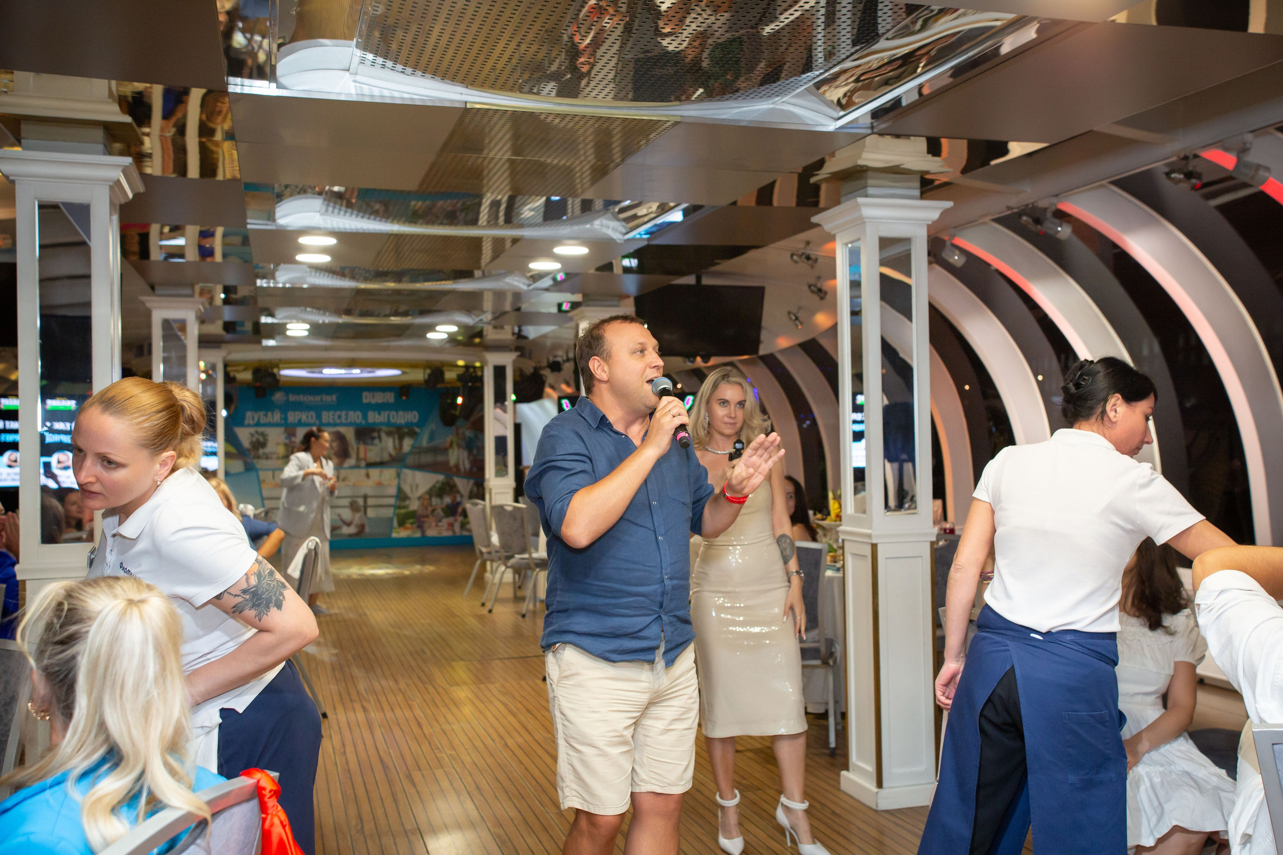 Dubai Vibes Intourist Cruise Party. Семейный и детский фотограф Анна Петракова