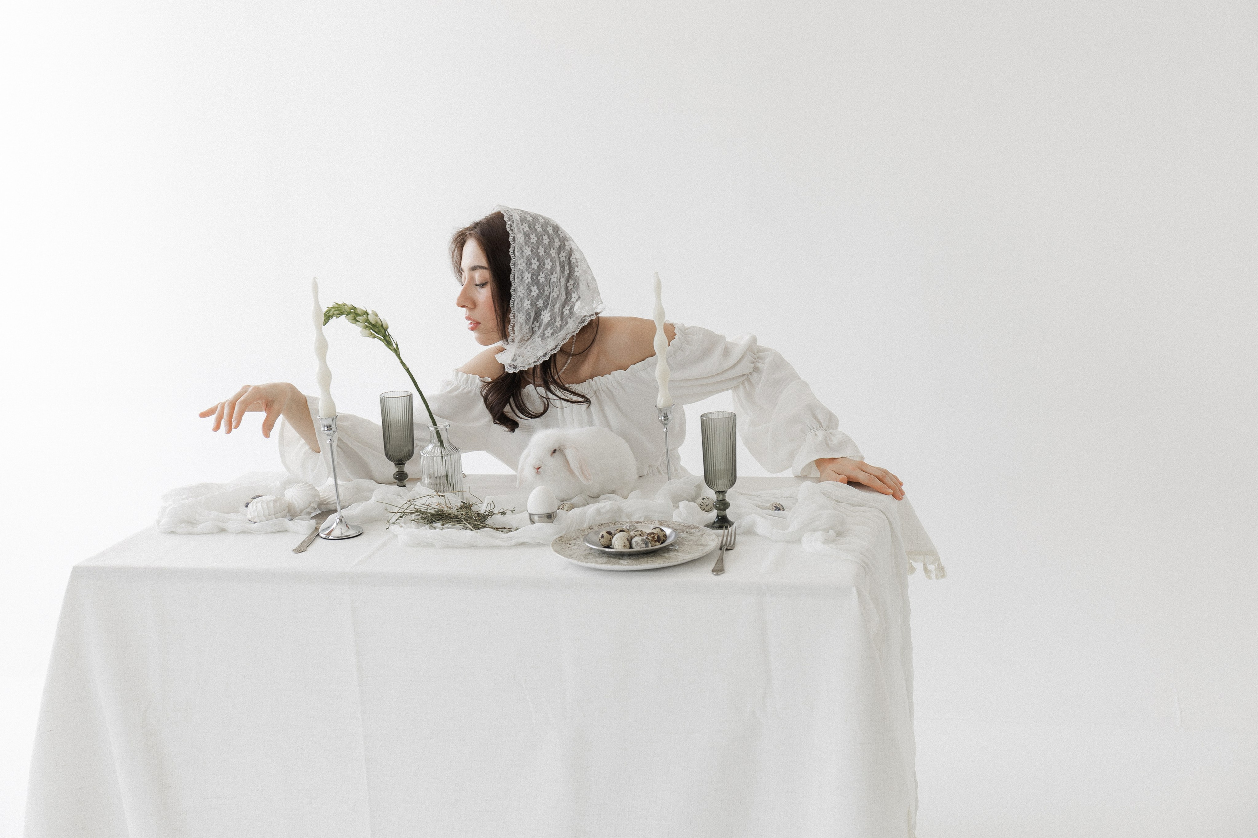 Творческая съемка к Пасхе с кроликом. Главная