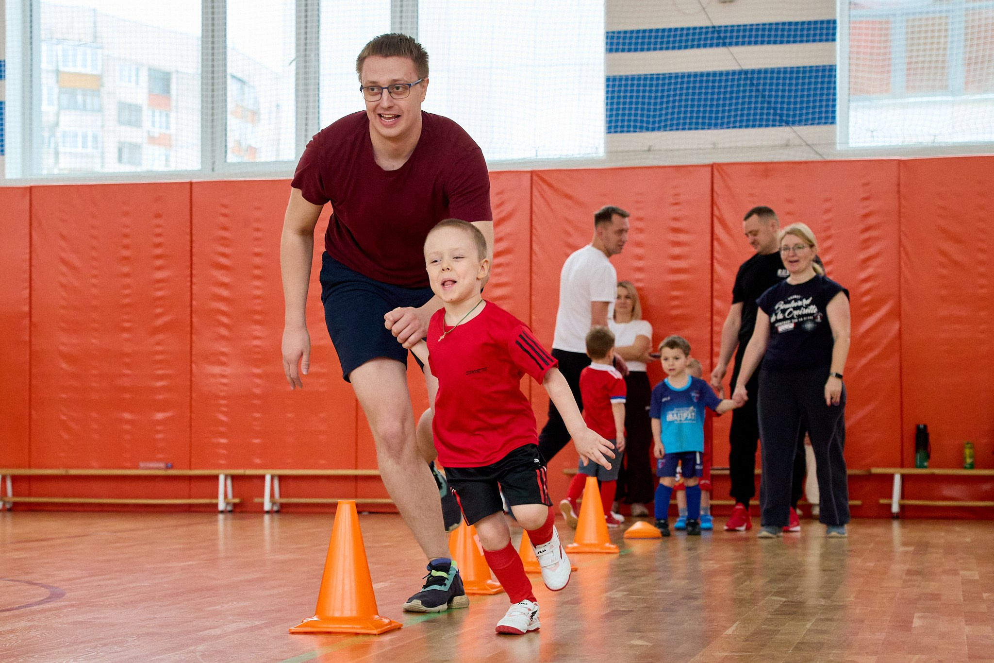 Детский футбол в зале. Главная