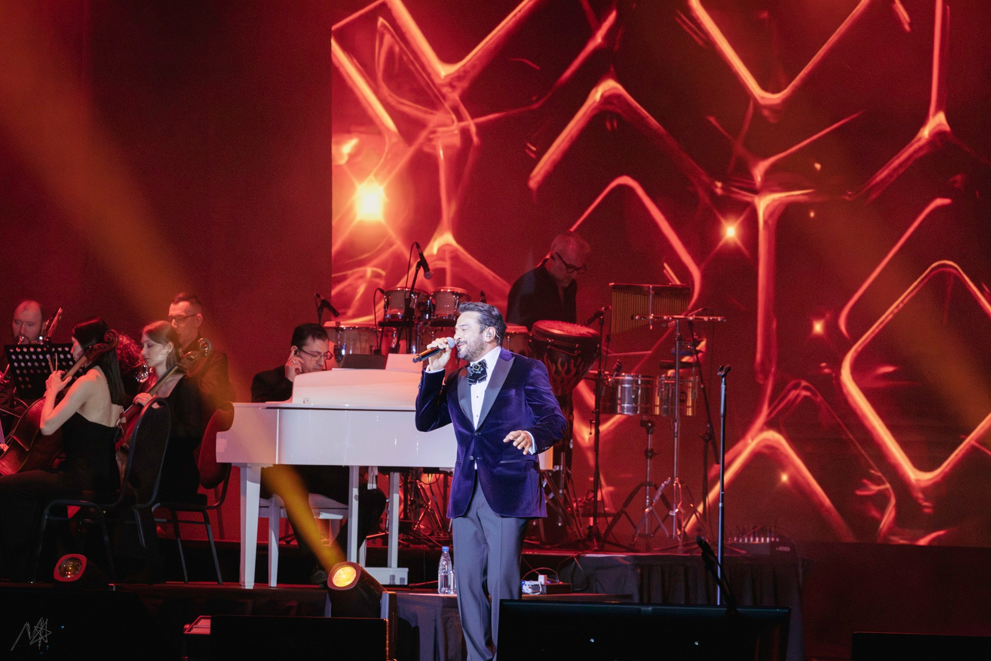 Концерт Эмре Алтуга «Сказки поп-музыки». Портфолио