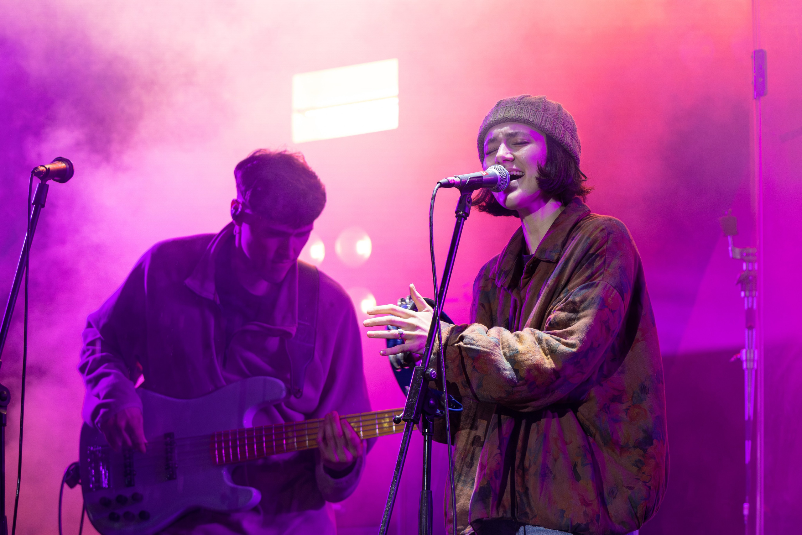 Hehehe + palc на фестивале Майские 2025 г. Олег Катакинов| Репортажный фотограф в городе у моря (Владивосток)