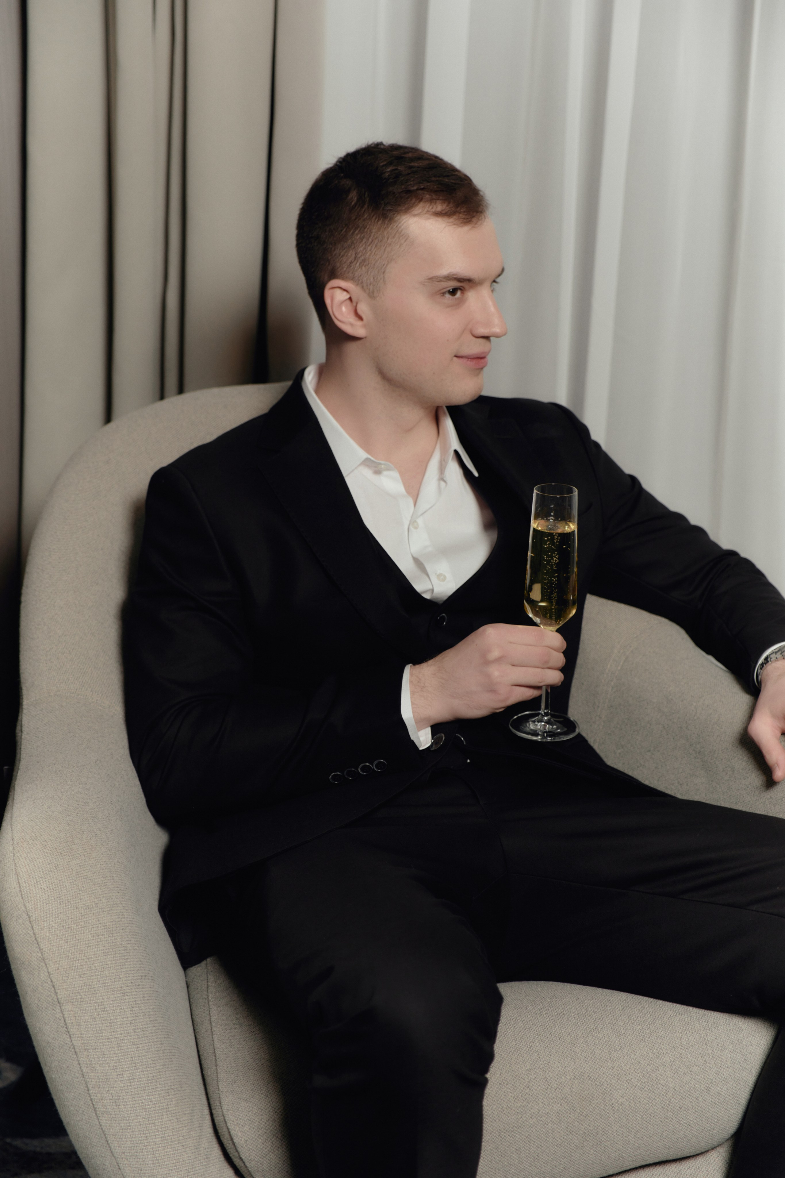 Тимур и Лолита. Фотограф ALINA DZHIDZALOVA