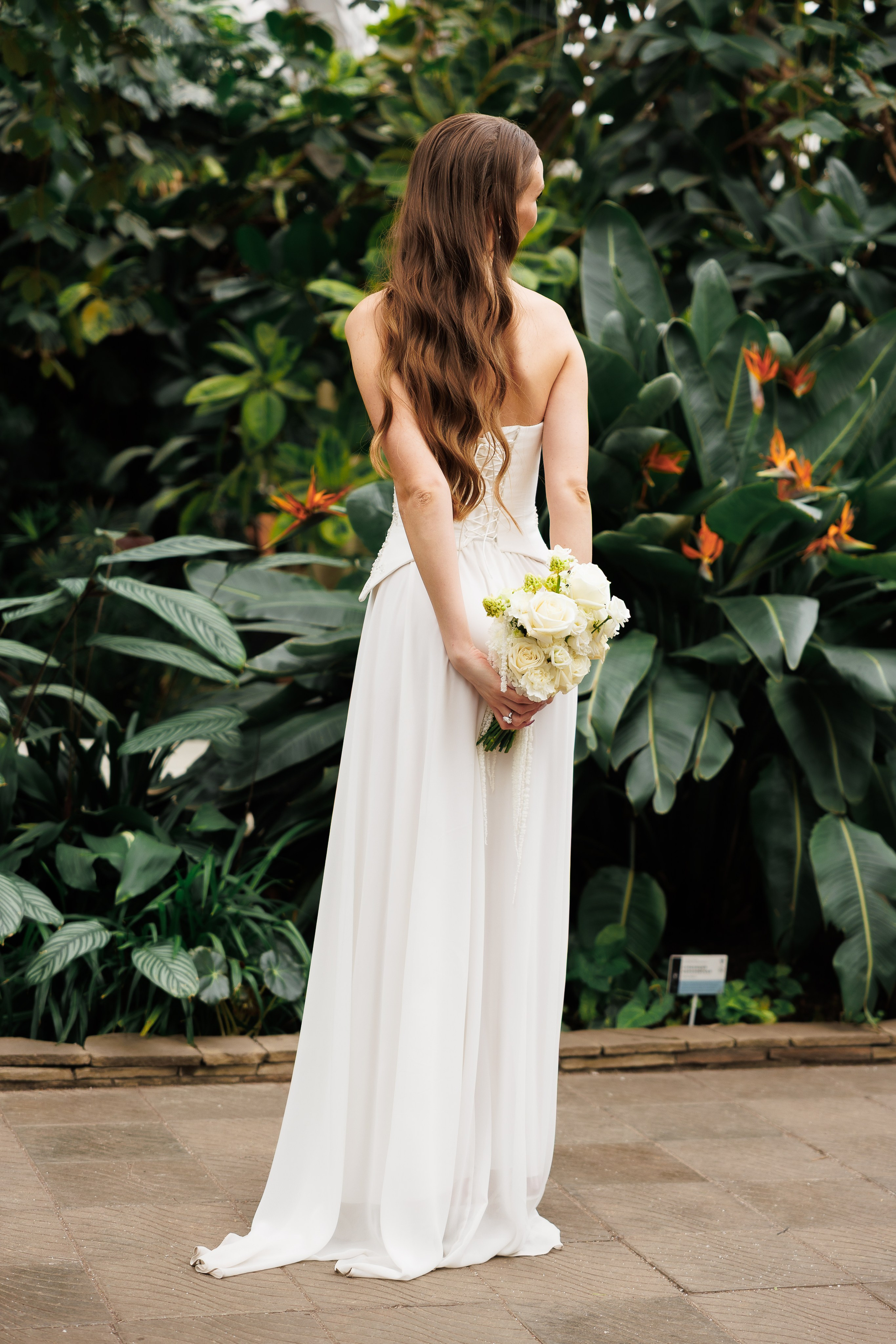 Свадебная прогулка в оранжерее. Питер. Свадебный и семейный фотограф в Москве Красинская Мария