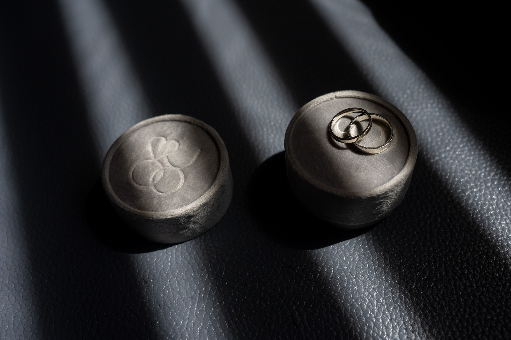 Влад и Кристина, камерная свадьба творческих ребят. Свадебный и портретный фотограф в Омске Матвей Краузе