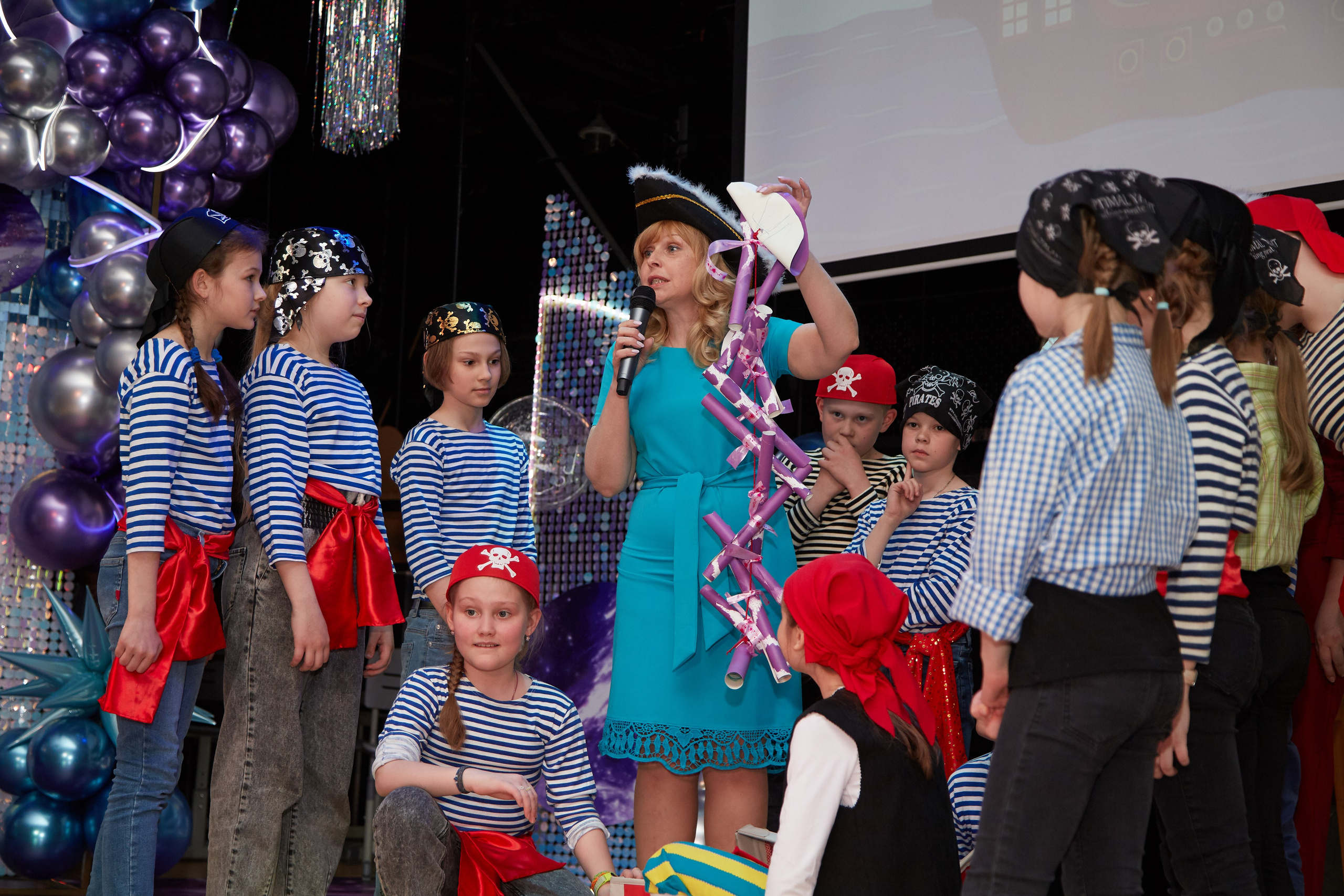 Последний звонок. Фотограф Савченко Люба. Москва