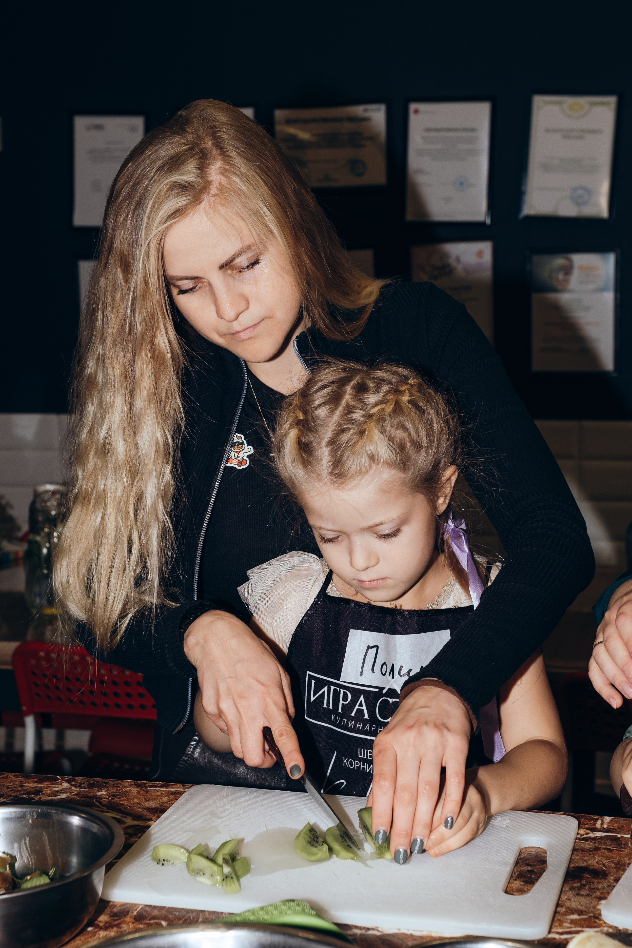 Игра столов. Фотограф в Санкт-Петербурге Кристина Брянская