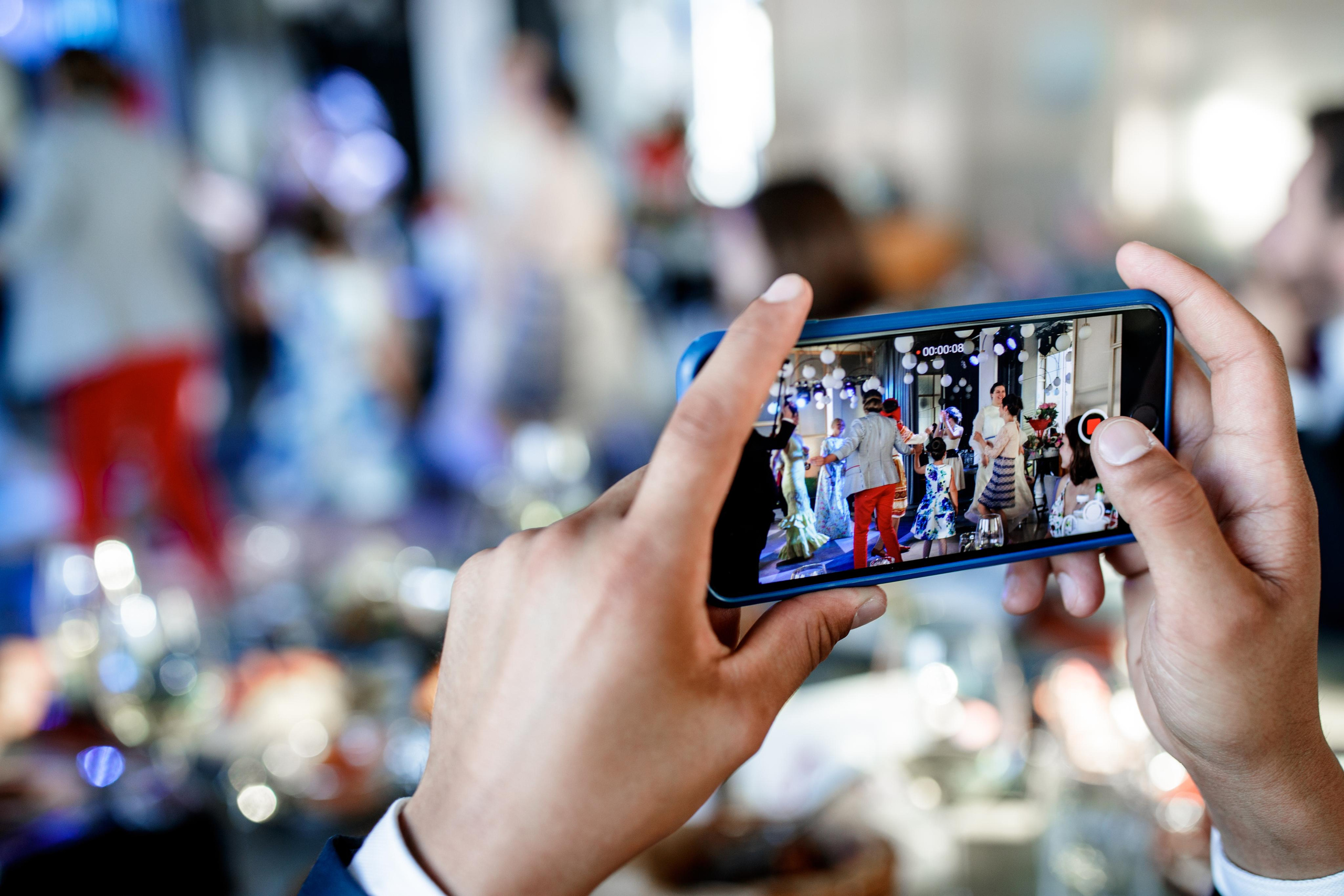 «Выше только любовь». Фотограф Макс Меш