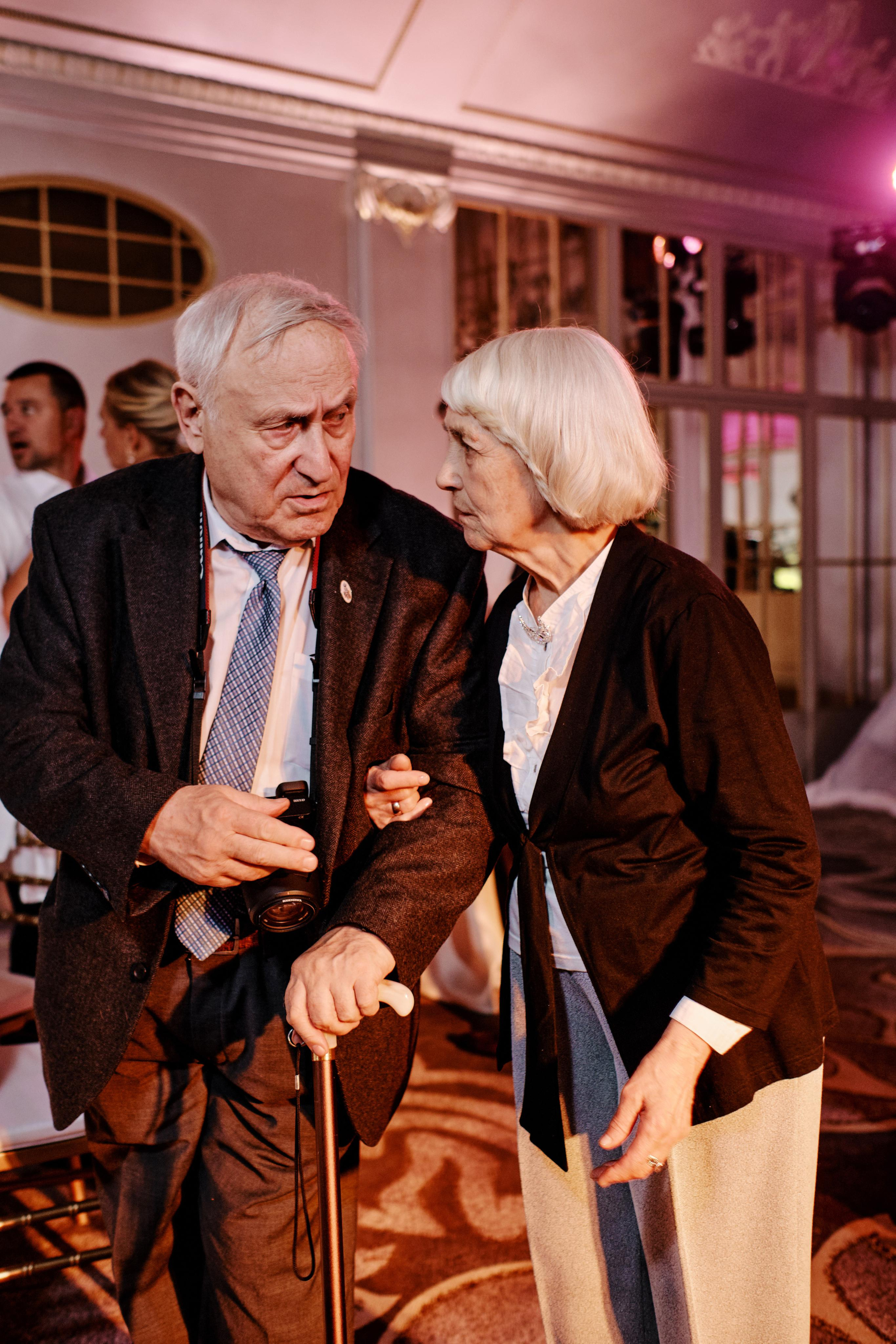 «Именем короля, я объявляю вас…». Фотограф Макс Меш