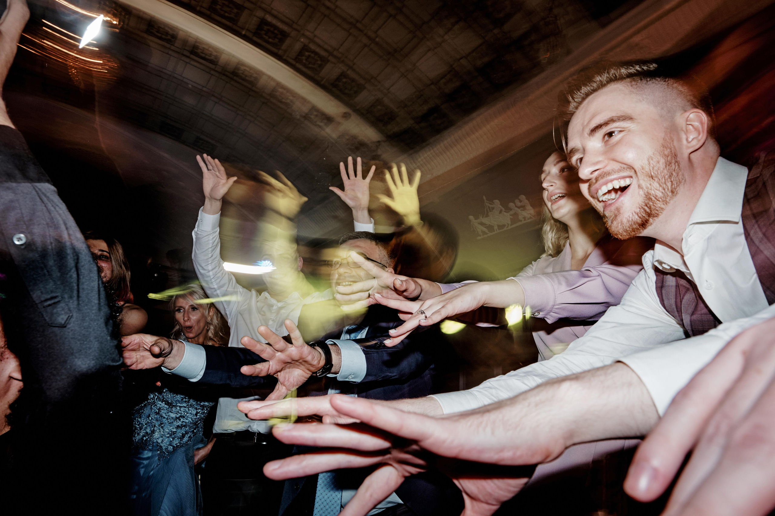 «Именем короля, я объявляю вас…». Фотограф Макс Меш