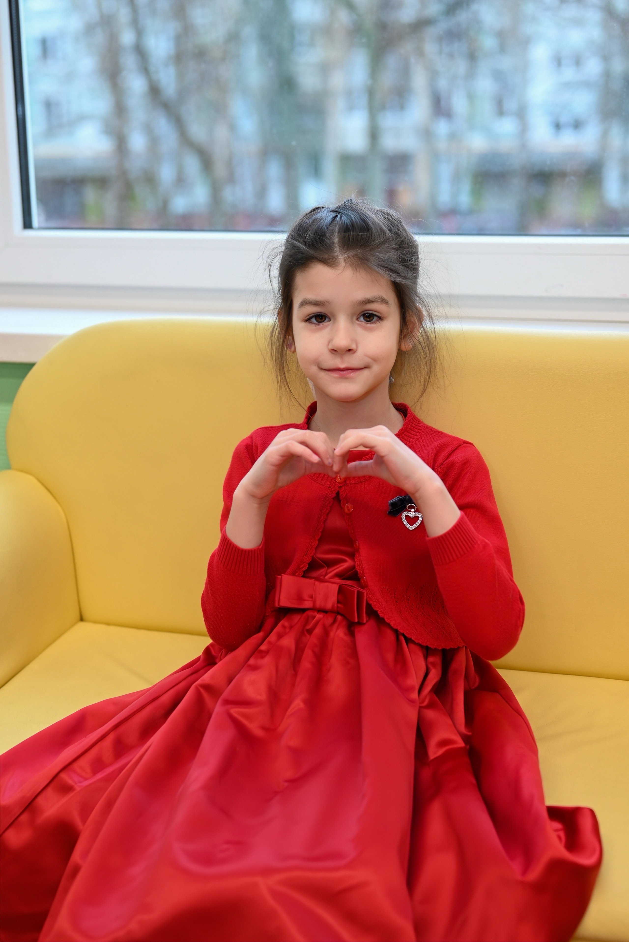 Праздник в группе Цветик семицветик. Семейный и детский фотограф Москва