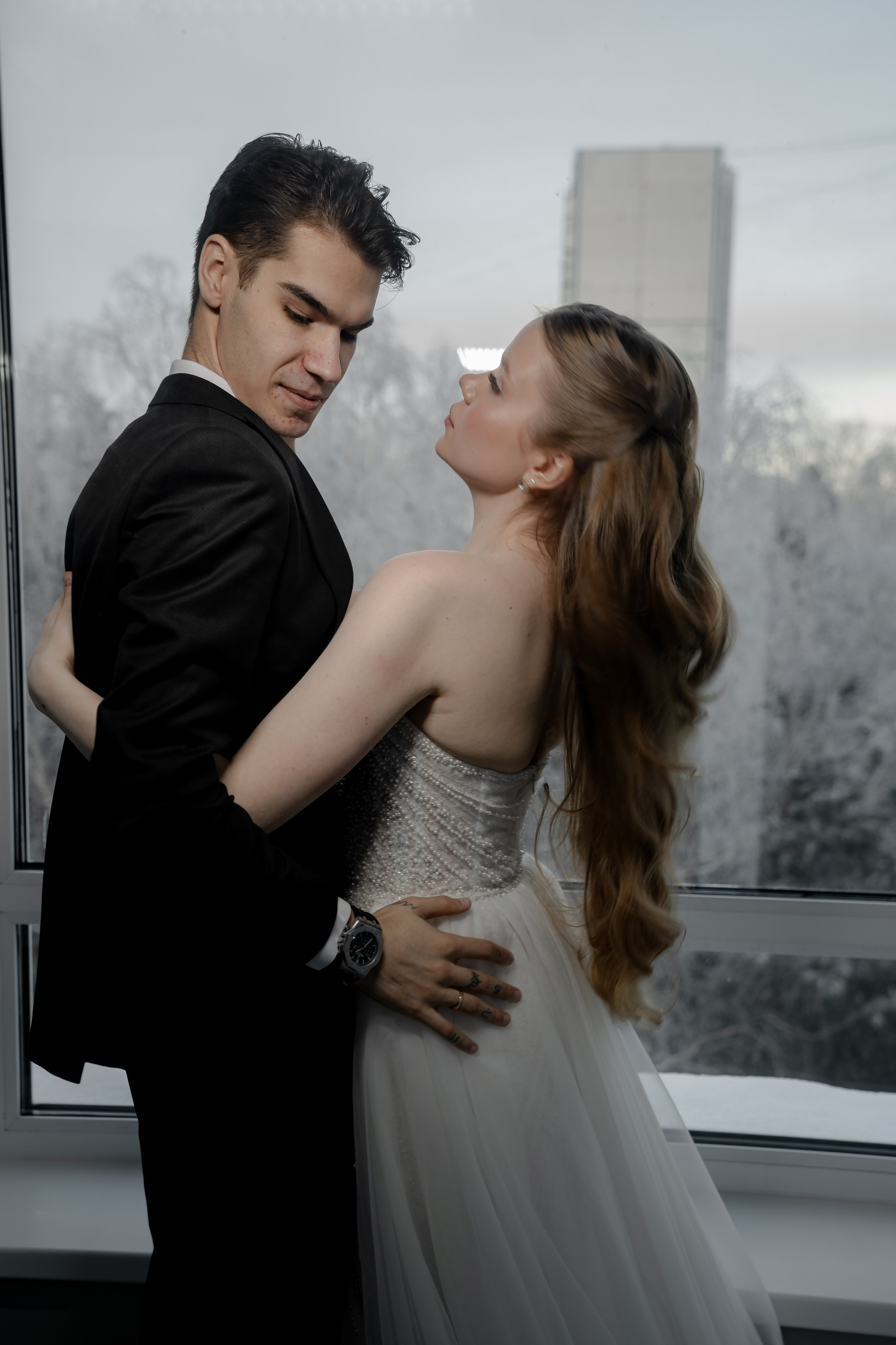 СВАДЕБНАЯ СЬЕМКА СБОРОВ В ОТЕЛЕ И ВЫЕЗД НА ЦЕРЕМОНИЮ (СНЯТО В СИБИРЕ В НИЖНЕВАРТОВСКЕ). Профессиональный фотограф, Санкт-Петербург — Виктория Богомолова