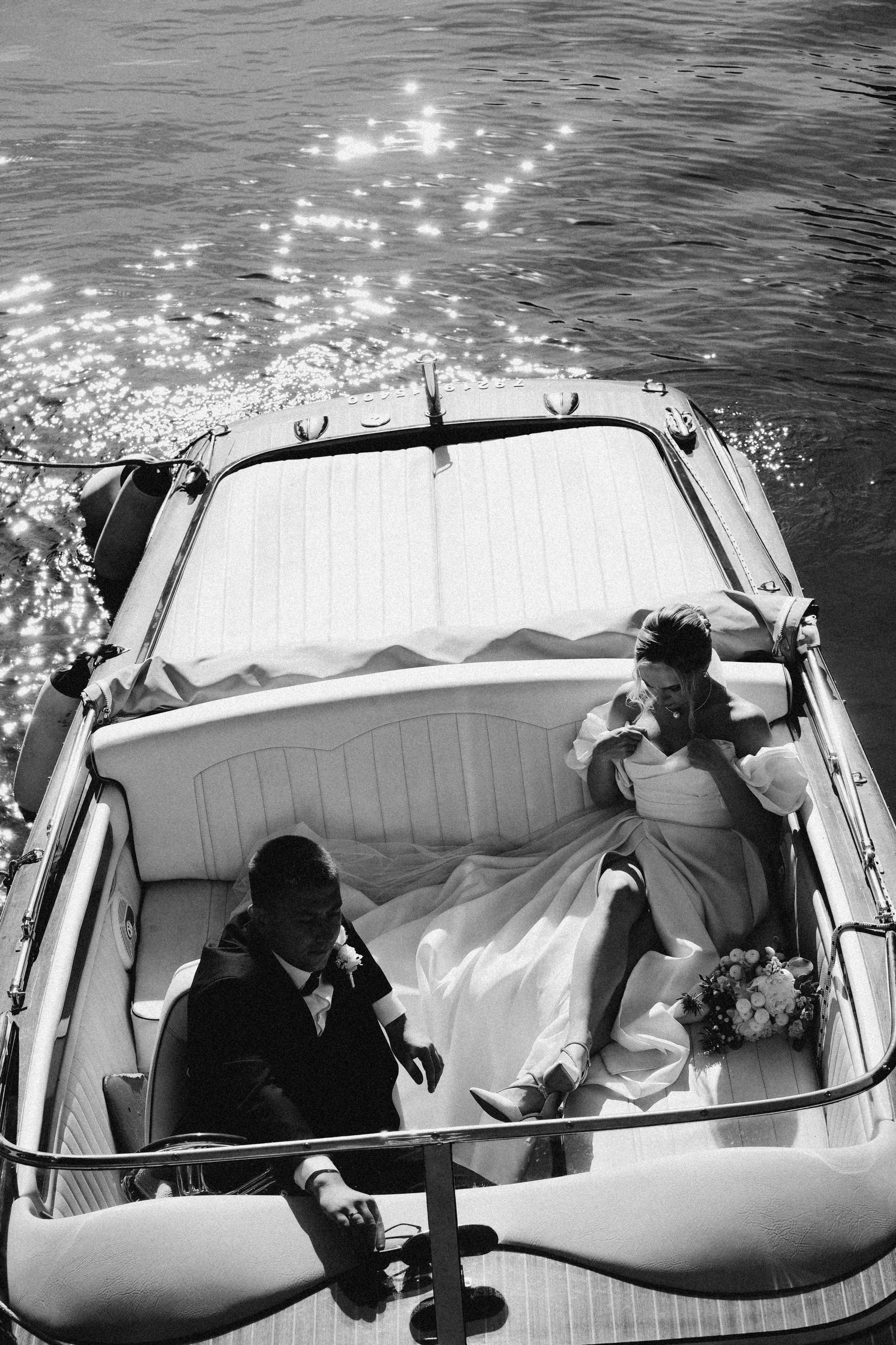 СВАДЕБГНАЯ ПРОГУЛКА ПО КАНАЛ САНКТ-ПЕТЕРБУРГА НА КАТЕРЕ. Профессиональный фотограф, Санкт-Петербург — Виктория Богомолова