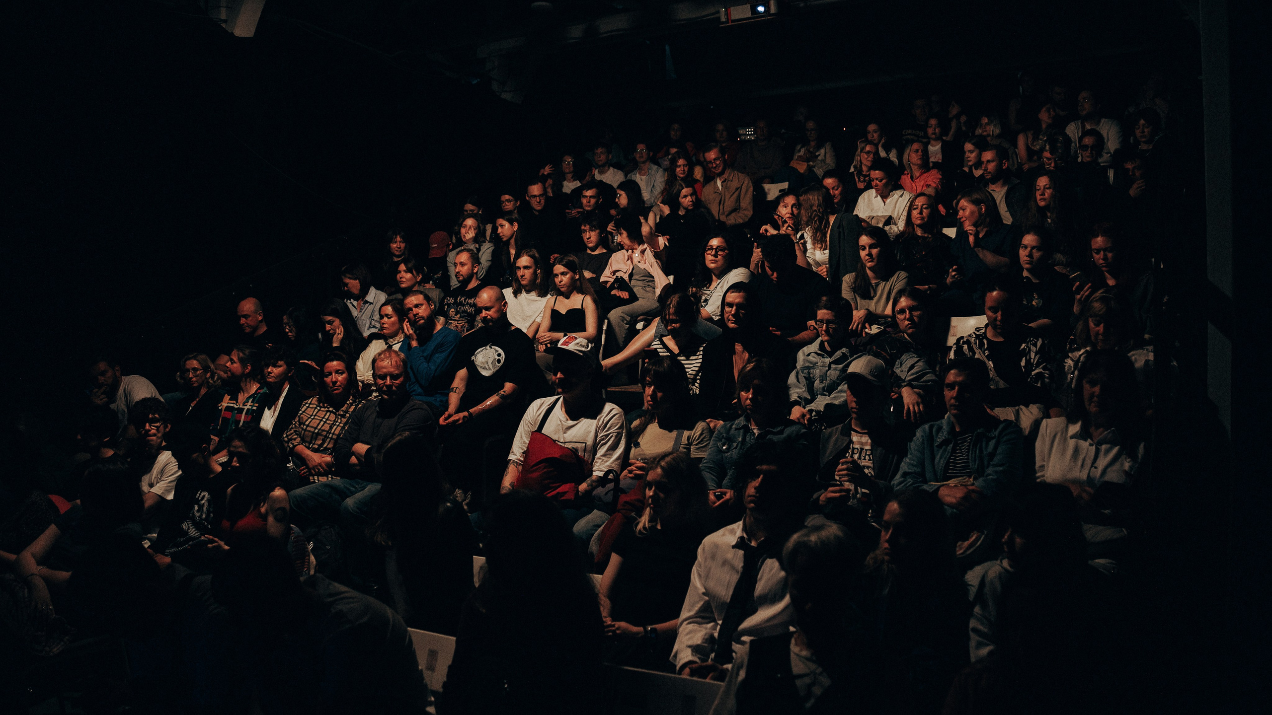 Клей. Спектакль. Профессиональный фотограф в Санкт-Петербурге Александр Волосенцев