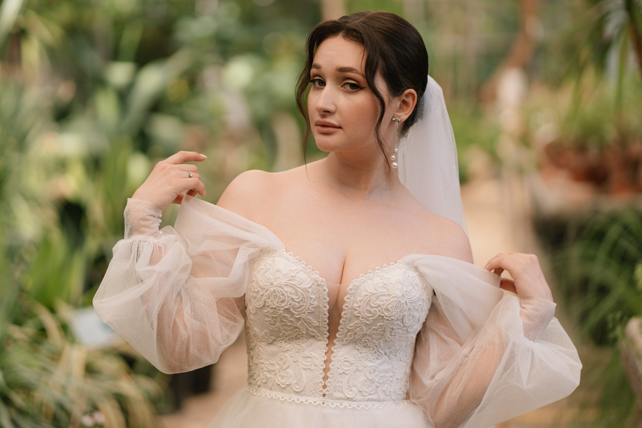 Свадебная фотосессия в оранжерее, Москва. Свадебный фотограф в Москве Анна Полушина