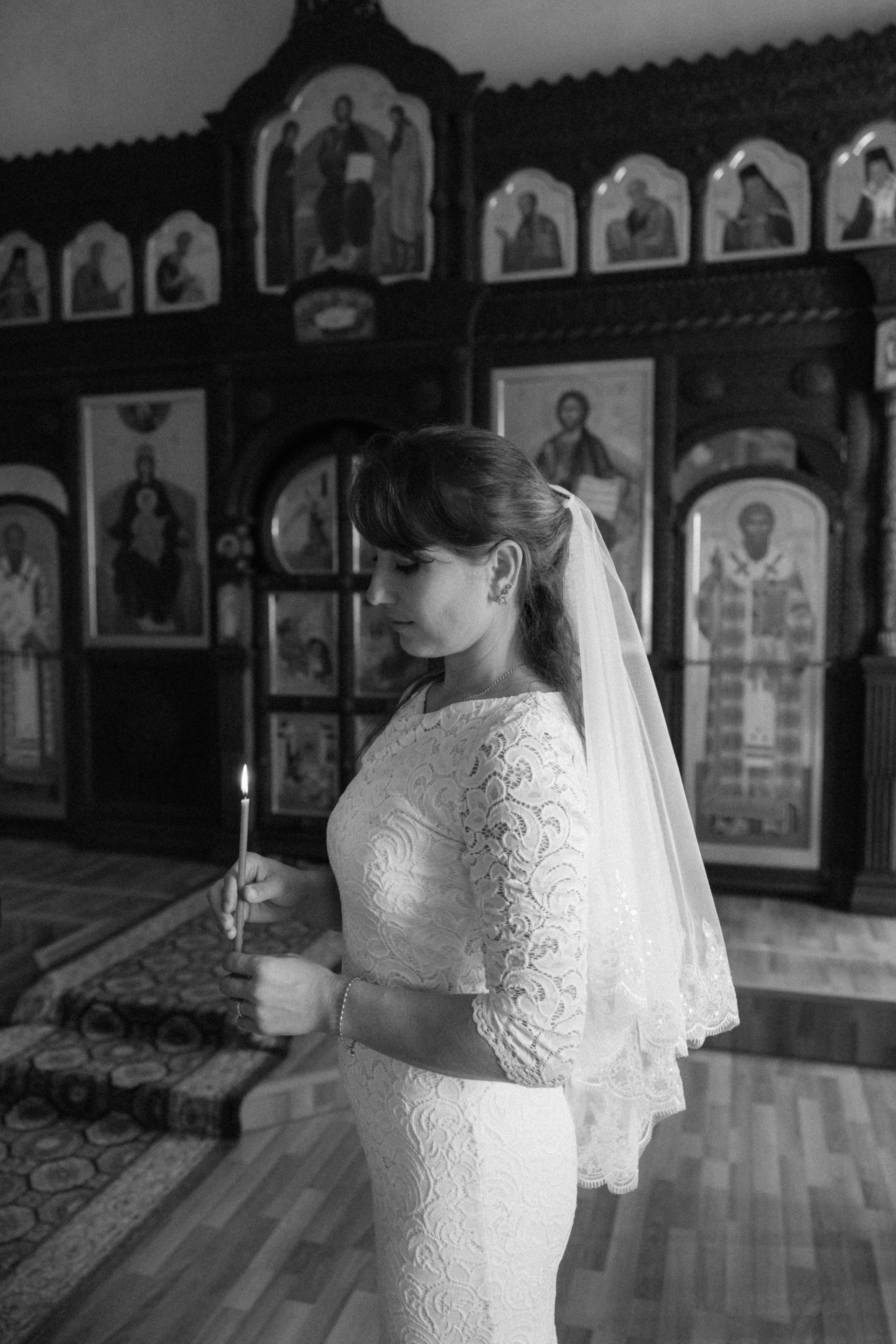 Анастасия и Сергей. Церковь Усекновения главы Иоанна Предтечи при Архиерейском доме. Семейный фотограф в Рязани и Рязанской области